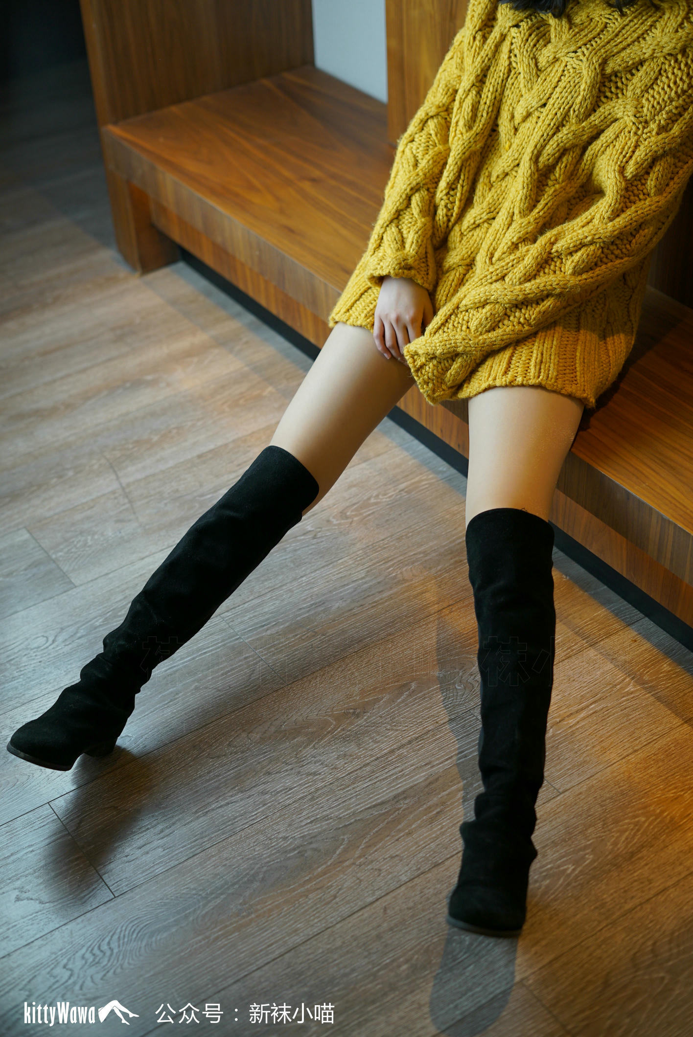 袜小喵 KT088 毛衣与靴 [60P+52M]_第1集