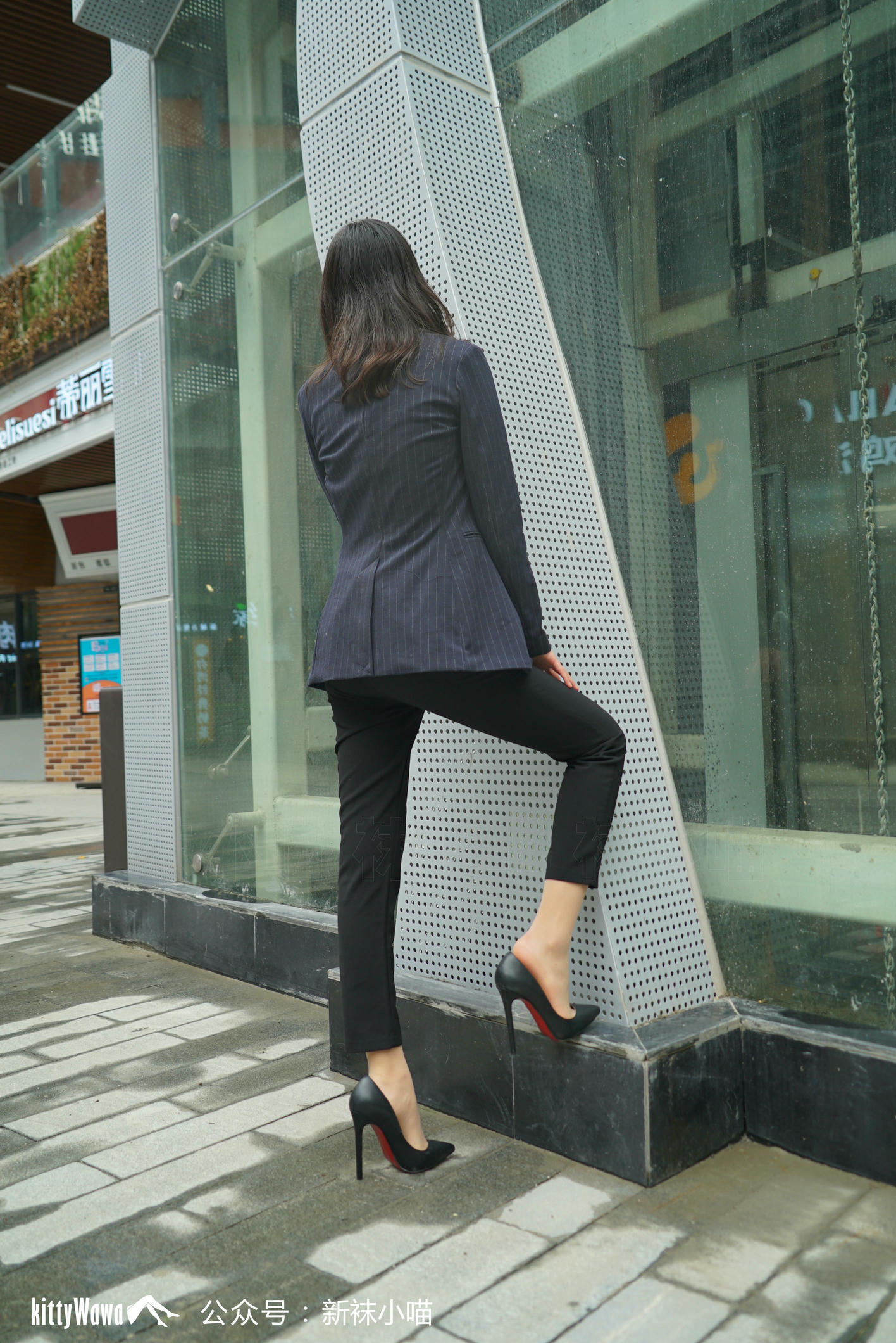 袜小喵 KT094 制服秀 [60P+63M]_第3集