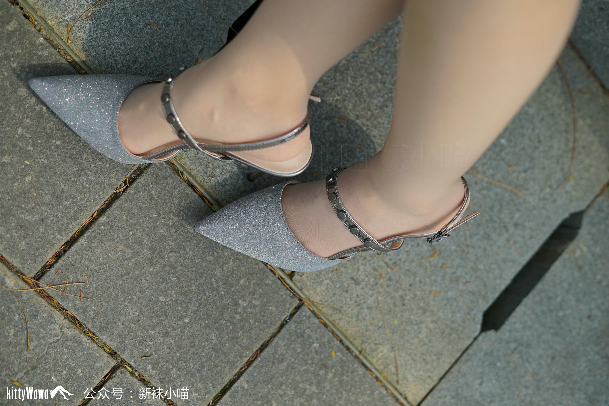 袜小喵 KT095 牛仔与丝 [60P+65M]_第1集