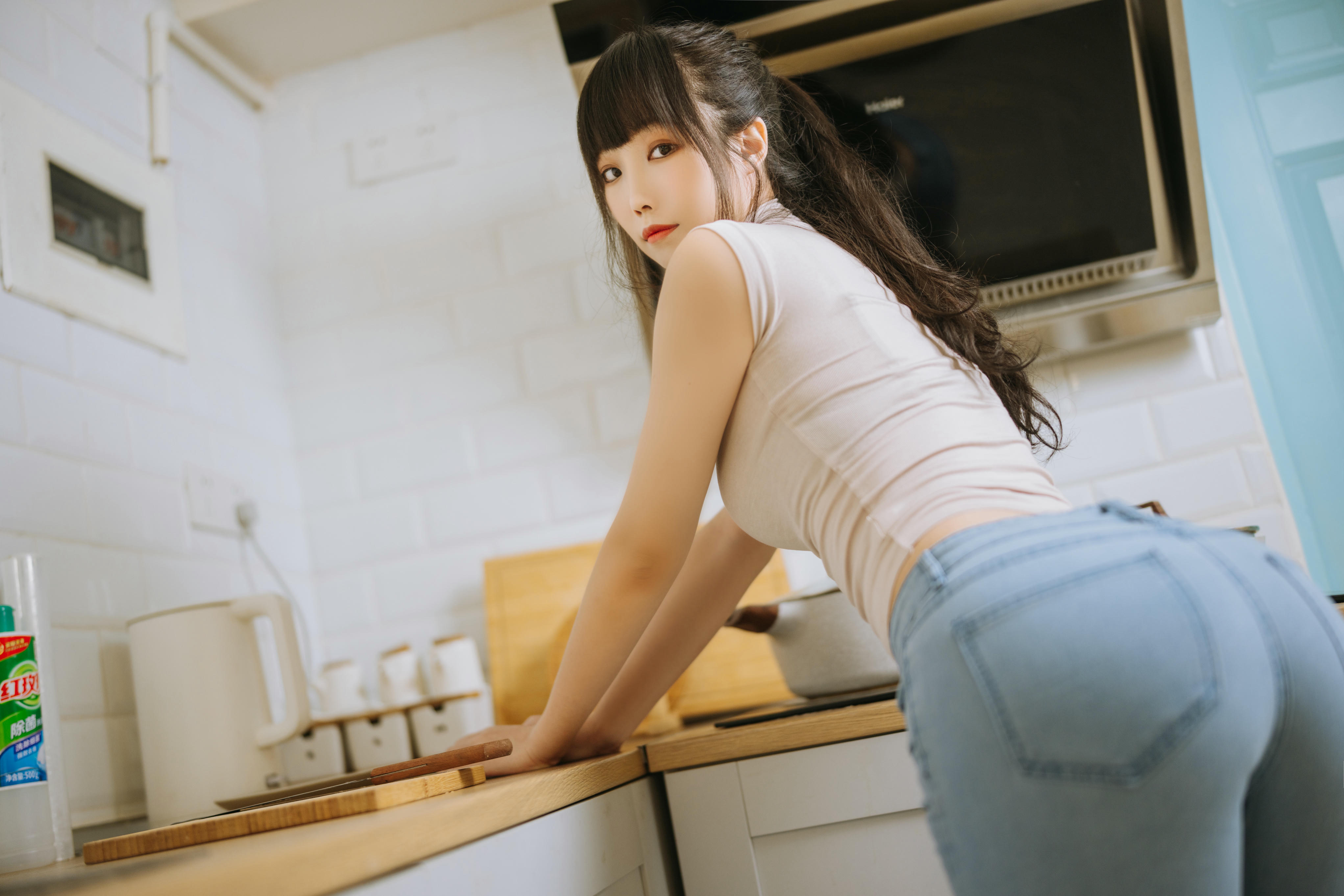 汪知子 NO.011 姐姐的牛仔裤[42P-284M]_第2集