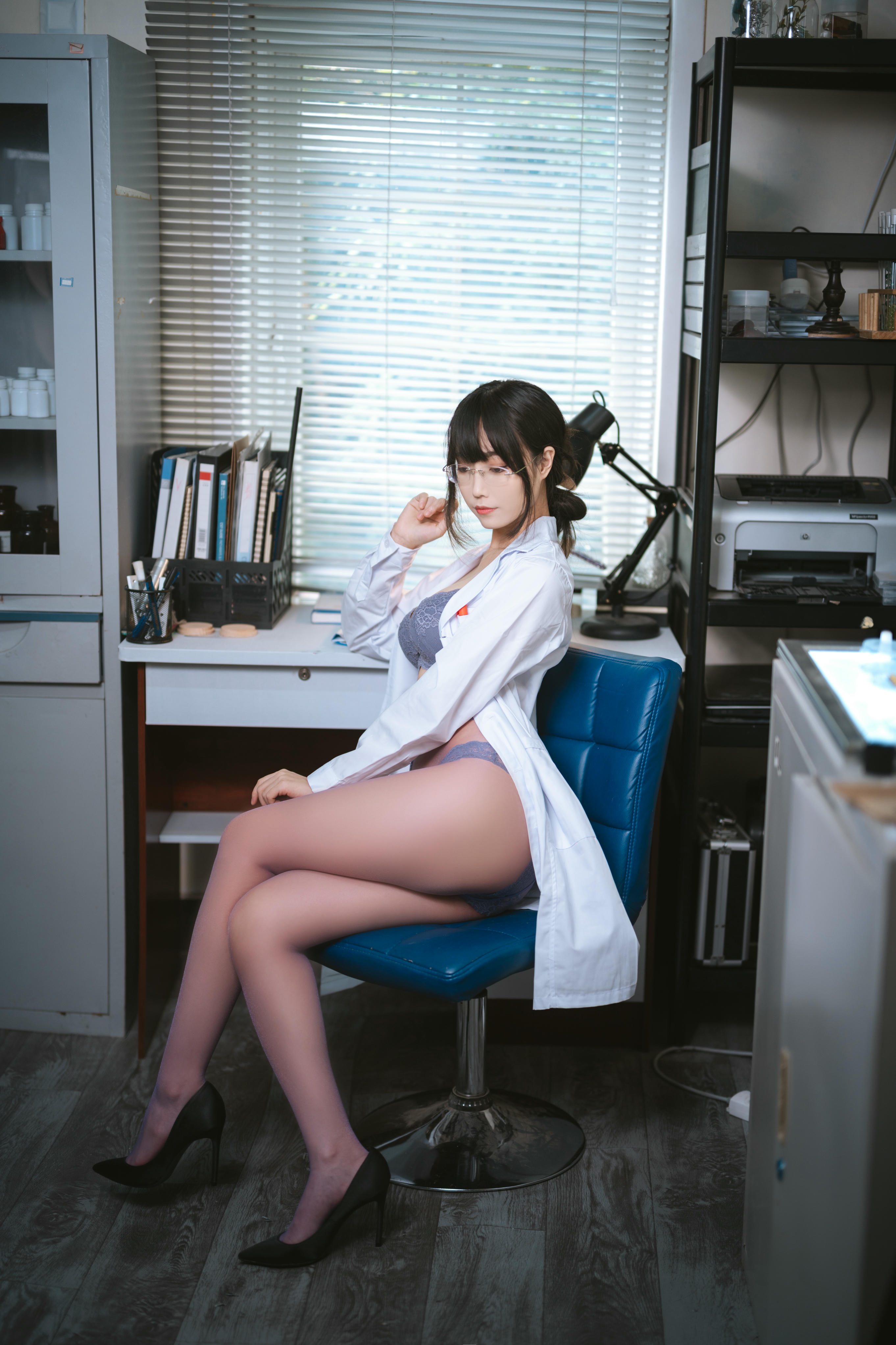 汪知子 NO.014 医生姐姐[34P-192M]_第1集