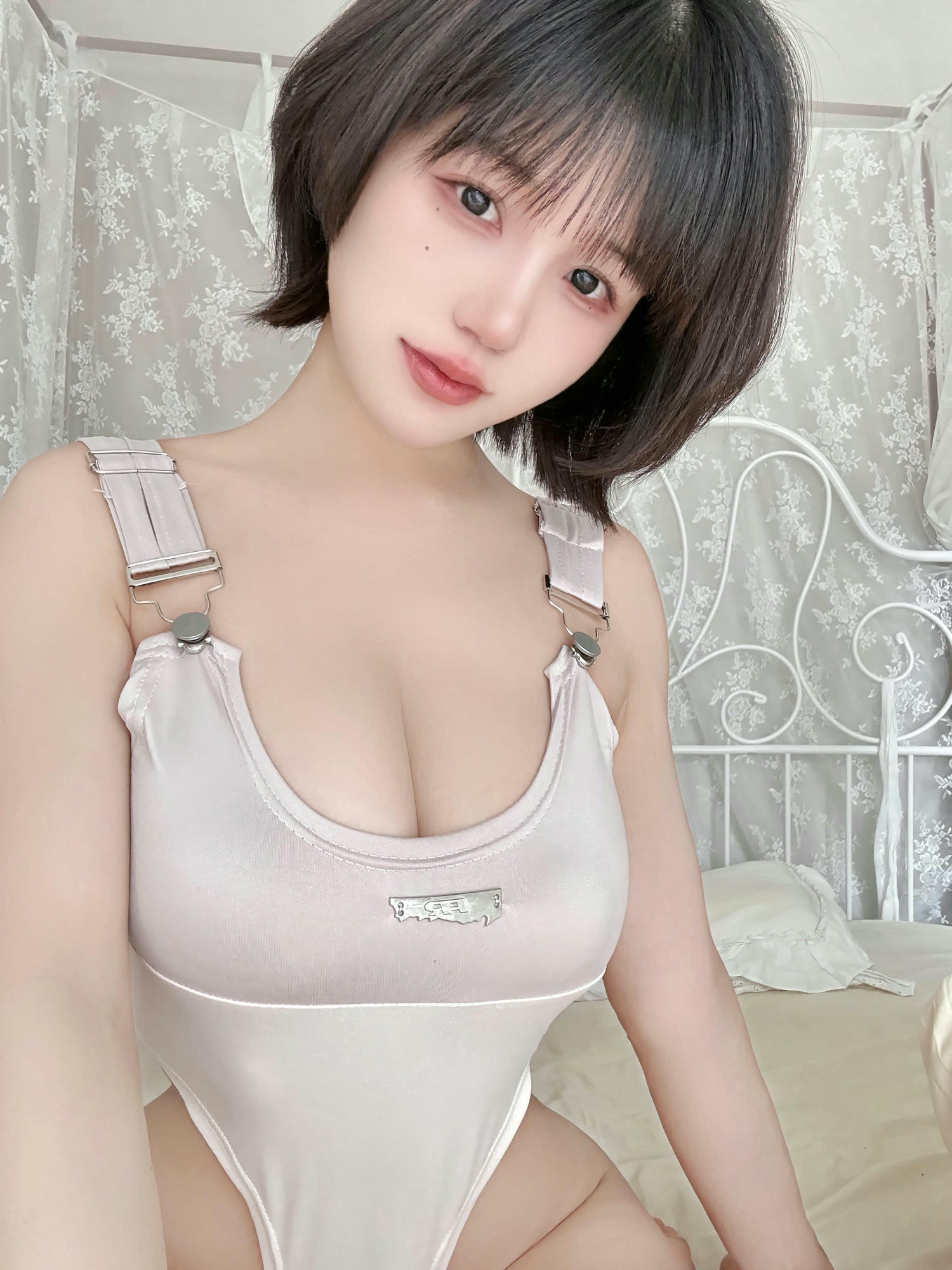 小仓千代w NO.080 2024年1月Fantia [113P+2V-364MB]_第4集