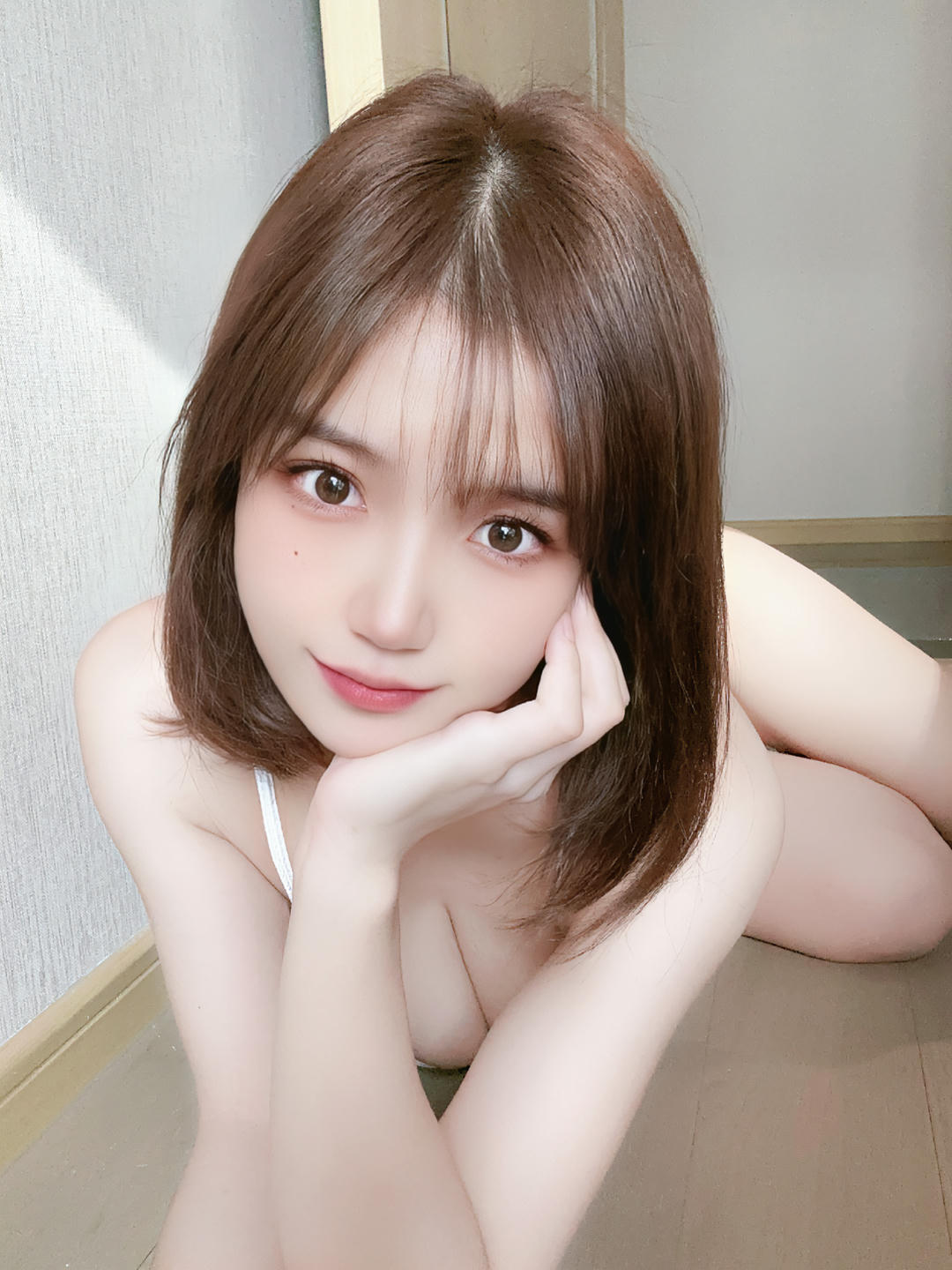 小仓千代w NO.033 2022年11月fantia会员合集（全6期） [78P-296MB]-2022-11-13 半透明水色泳装 [11P-23MB]_第1集