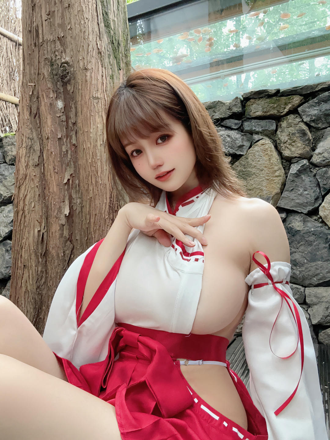 小仓千代w NO.042 23.04月fantia会员合集（全7期） [81P2V-209MB]-2023-04-06 巫女与汤池♨️ [15P-23MB]_第1集