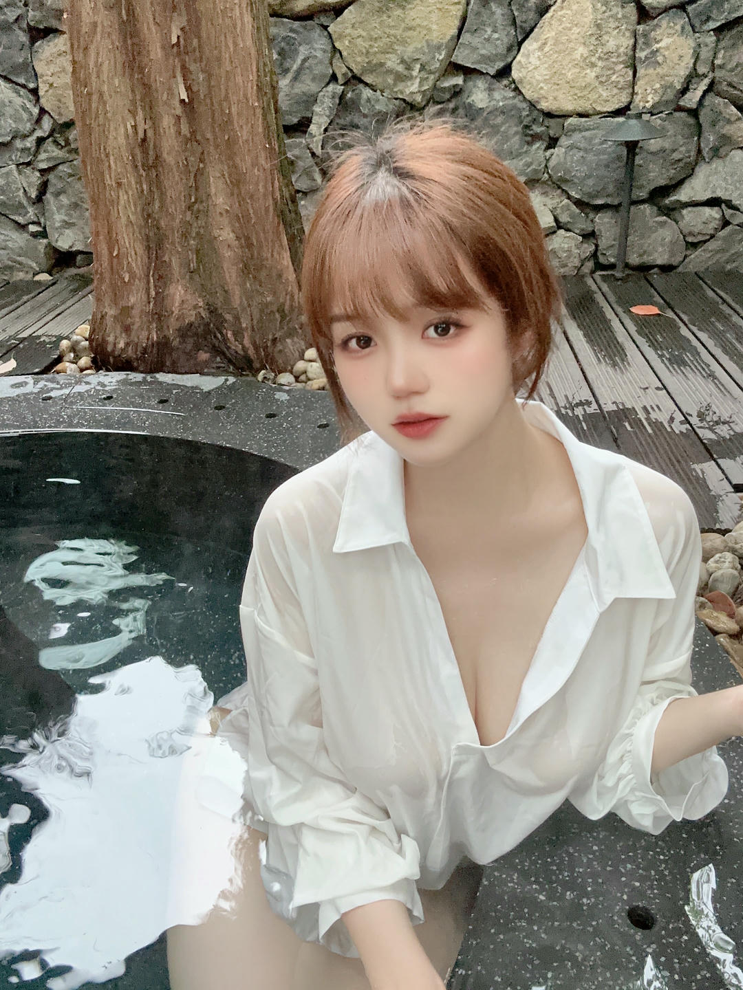 小仓千代w NO.042 23.04月fantia会员合集（全7期） [81P2V-209MB]-2023-04-29 湿衬衫 [11P1V-33MB]_第1集