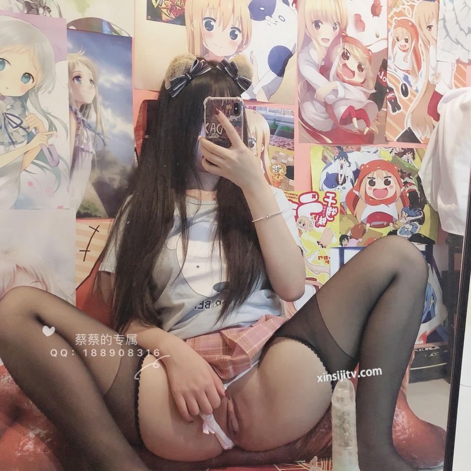 小蔡头喵喵喵 NO.024 档黑丝 40P2V_第1集