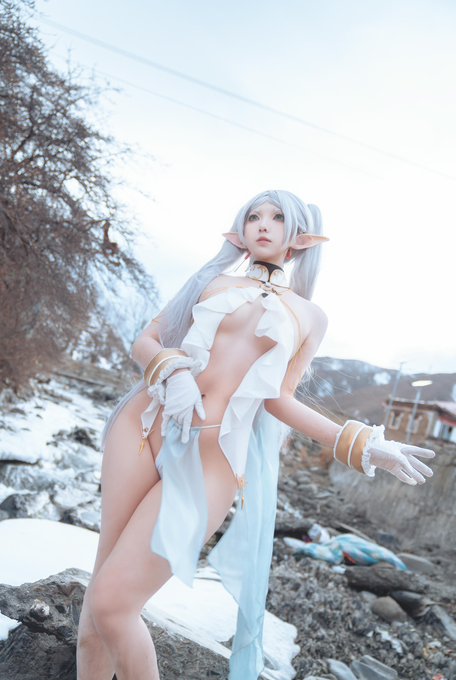 小和甜酒 NO.012 &橙风千雅 雪山 菲伦&芙莉莲 [88P-569MB]_第1集