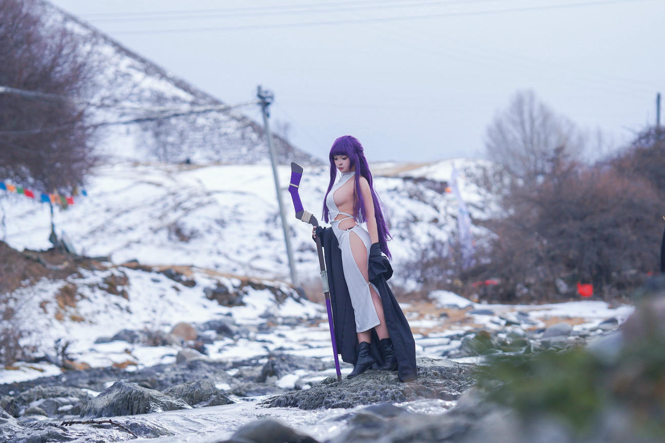 小和甜酒 NO.012 &橙风千雅 雪山 菲伦&芙莉莲 [88P-569MB]_第4集