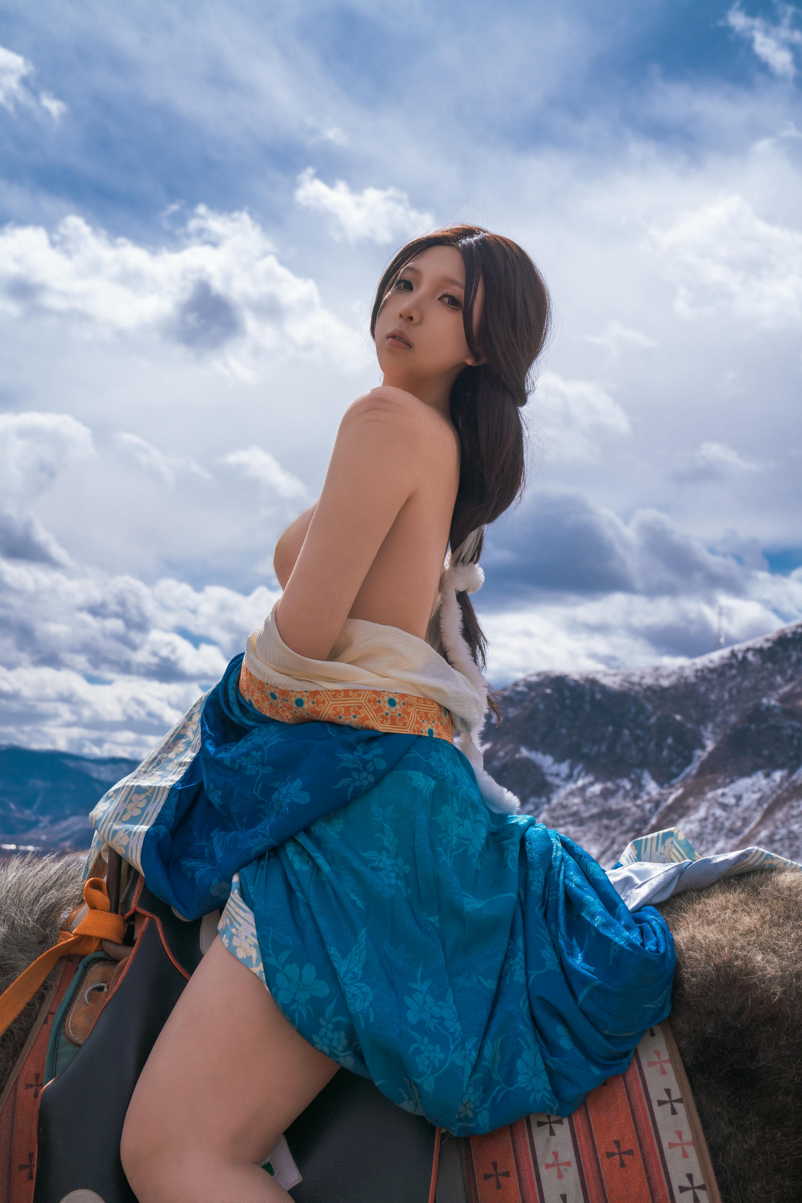 小和甜酒 NO.017 骑马 亡国公主[37P 506M]_第1集