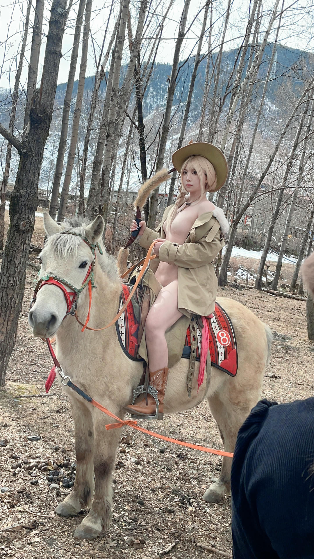 小和甜酒 NO.018 骑马 猎人 [59P1V-683MB]-花絮 [3P 1V]_第1集