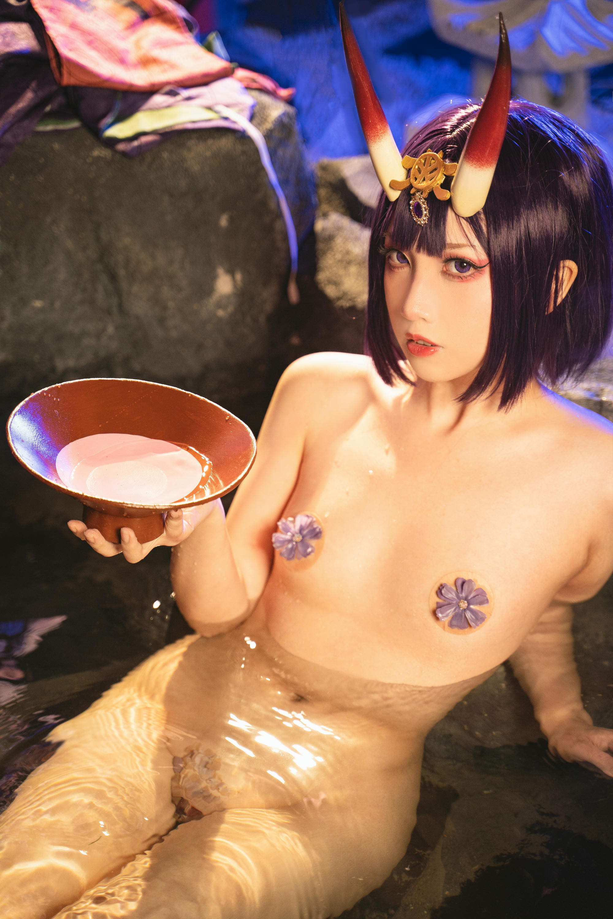 小和甜酒 NO.002 &阿呀 温泉酒吞奶光双人 [193P4V 1.1GB]_第3集