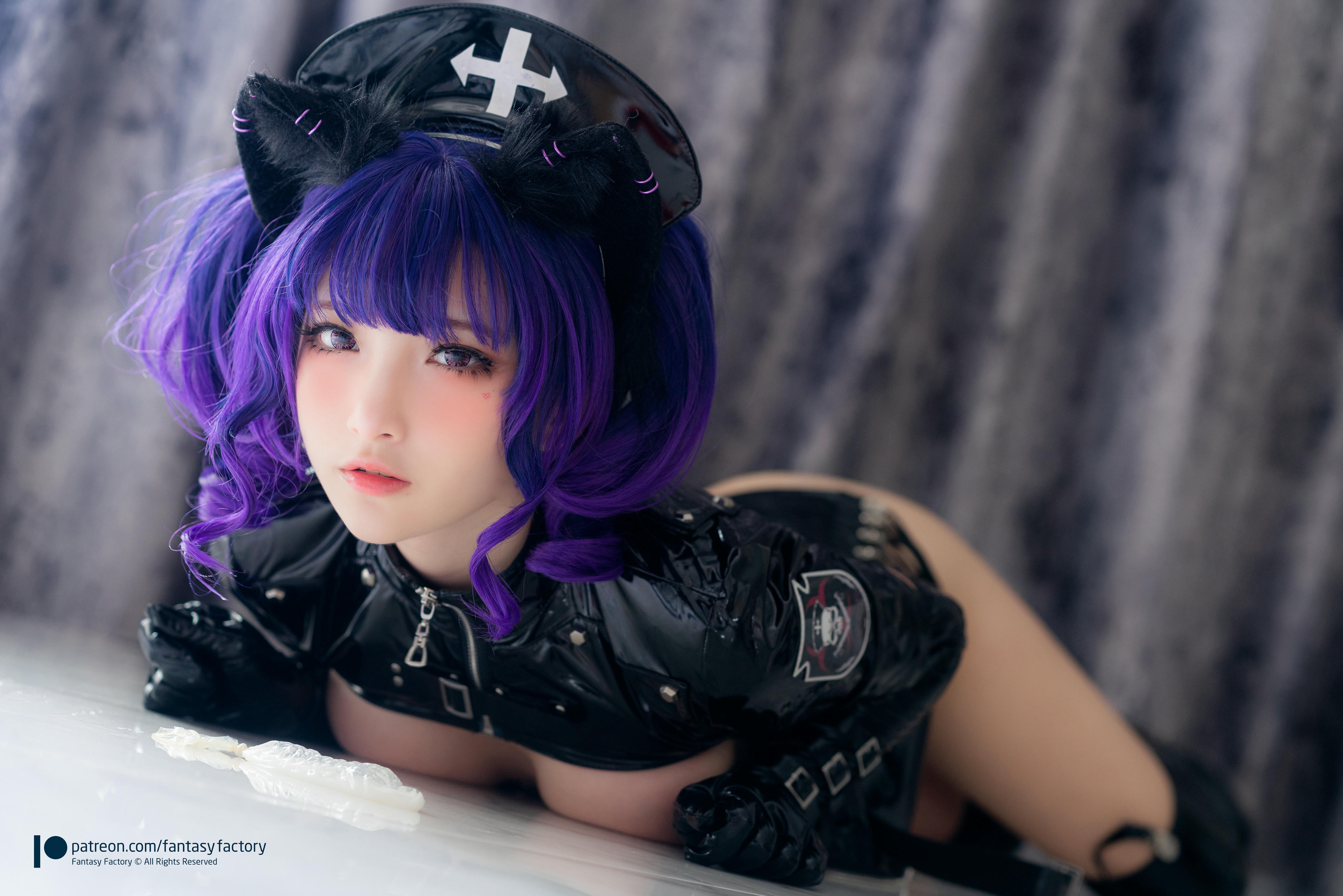 台湾写真模特fantastic小丁-Black Cat Nurse_第1集
