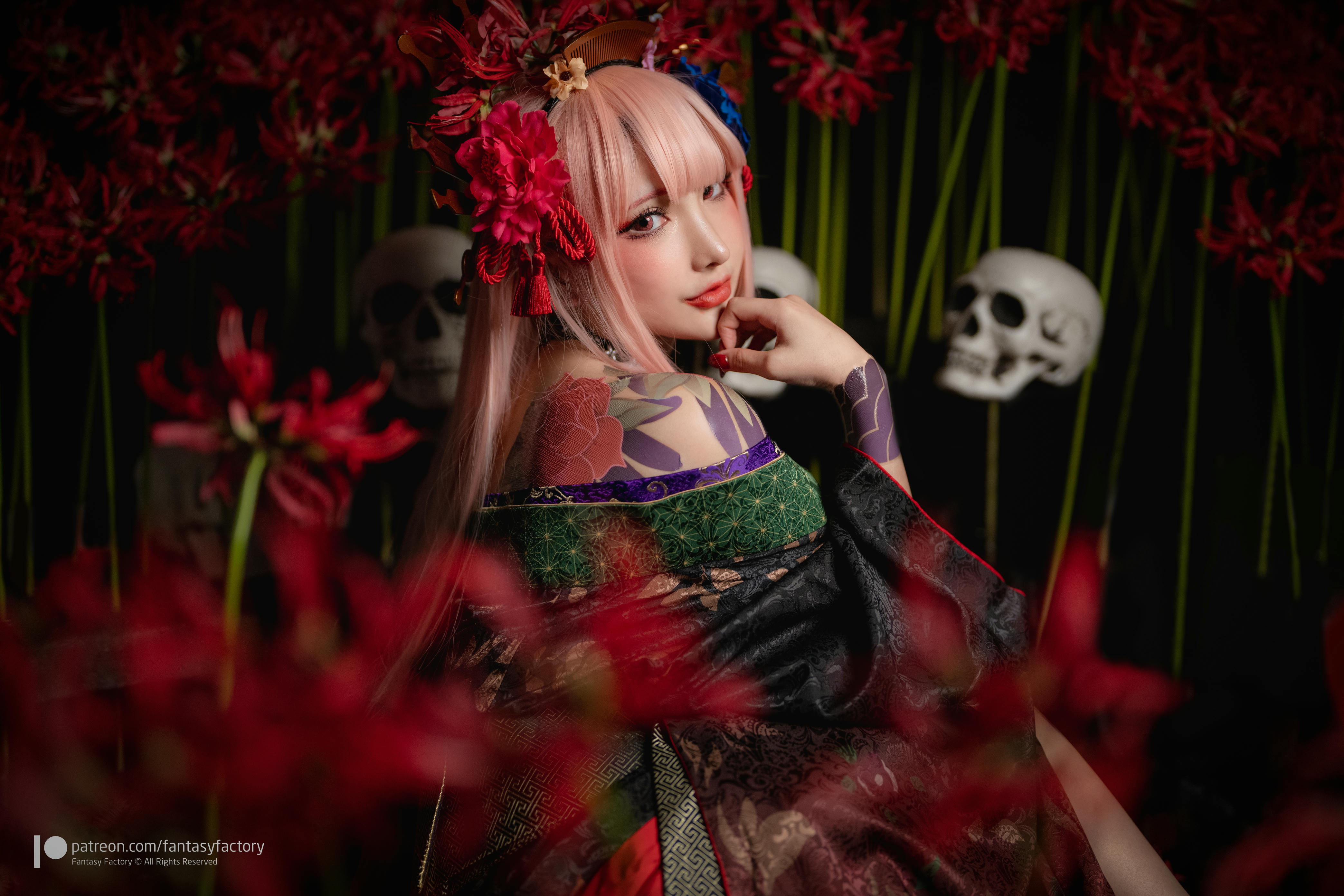 台湾写真模特fantastic小丁-Calliope Mori - Off with their heads_第1集