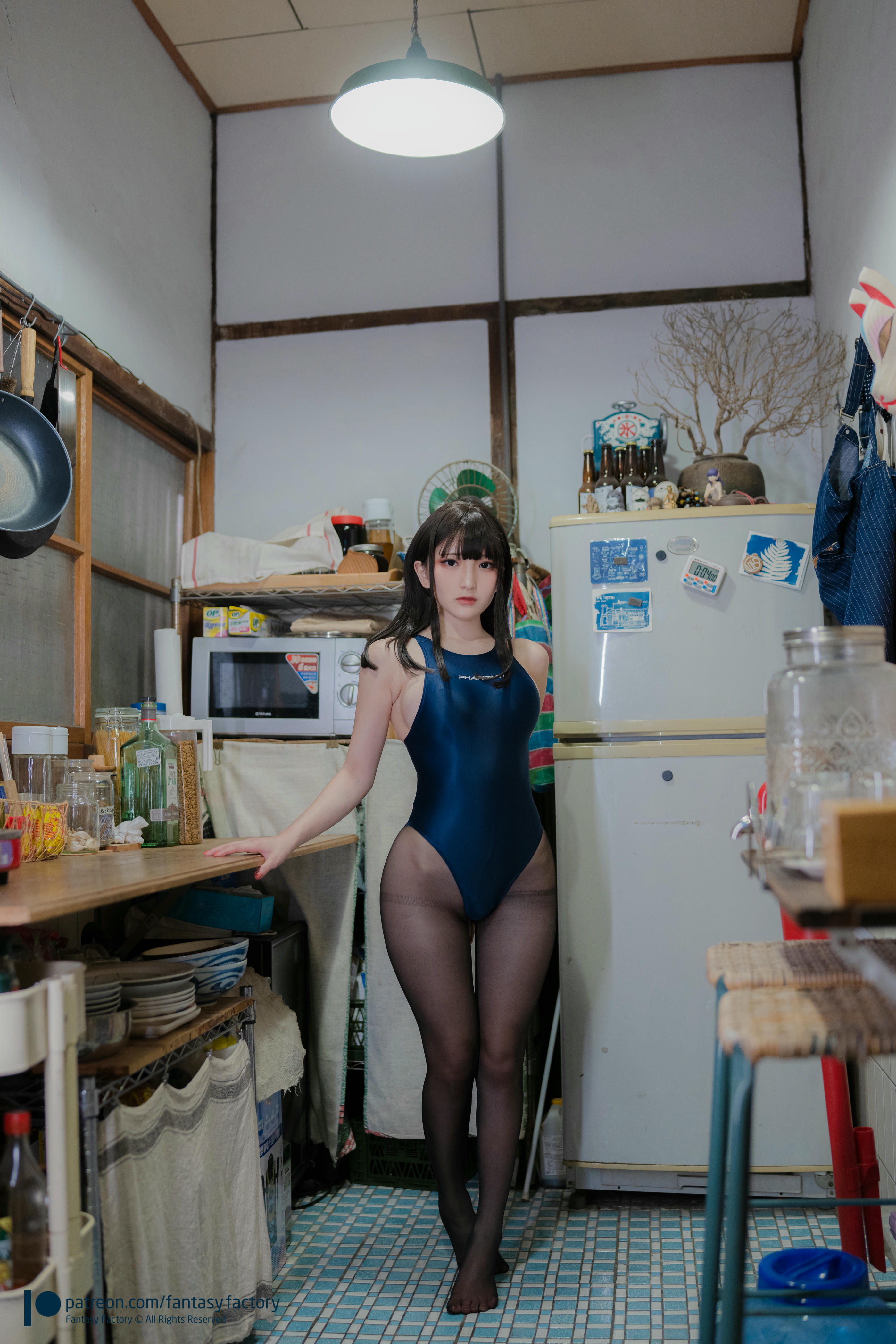 台湾写真模特fantastic小丁-Kitchen competitive swimwear_第1集