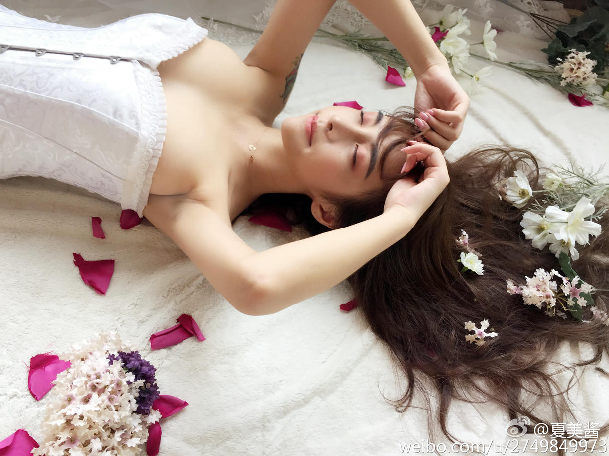 夏美酱 NO.054 大胸嫩模微博性感自拍图片合集 [83P94MB]_第3集