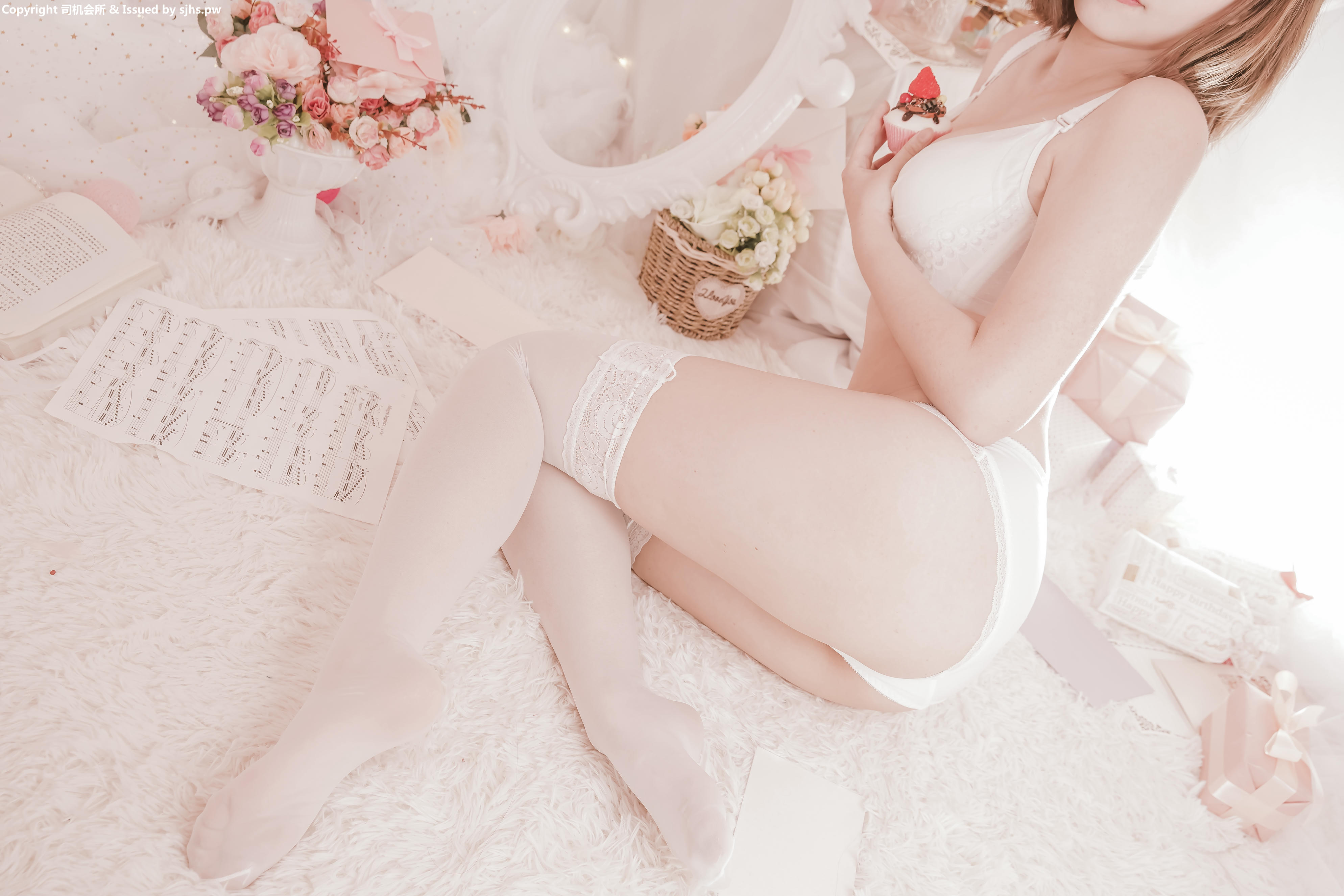 小鸟酱-情人节 1 [26P]_第1集