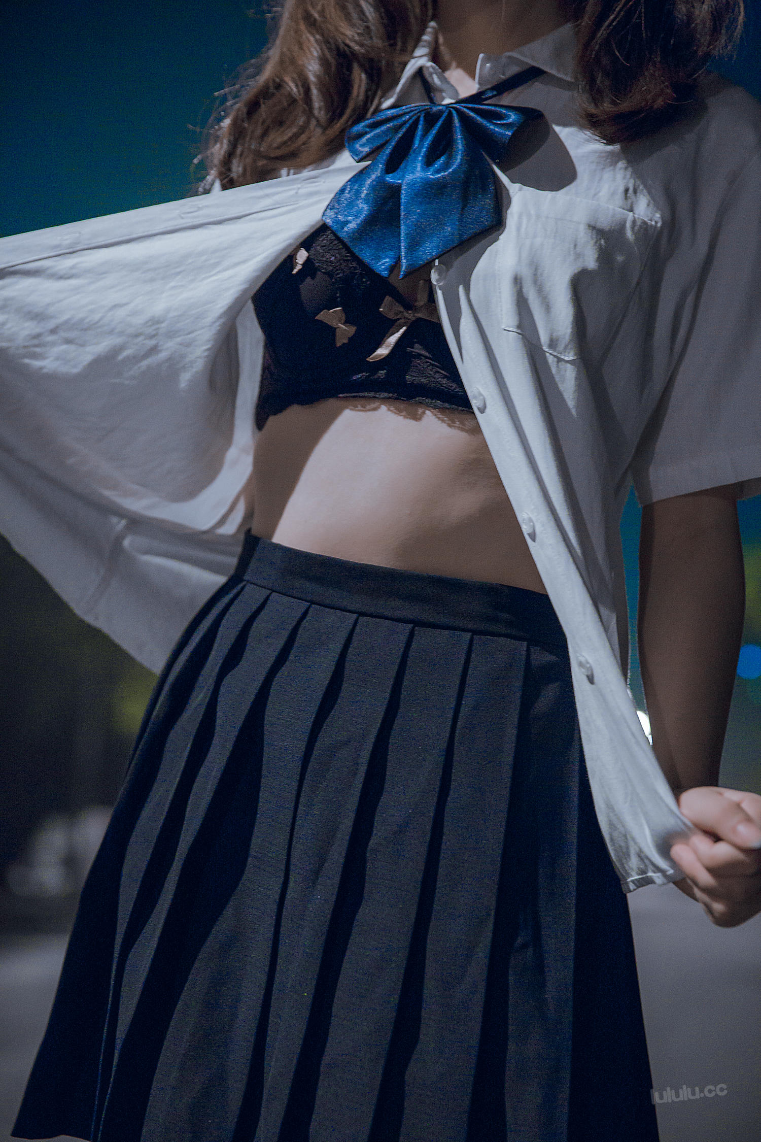 小鸟酱-豪華版pure black outdoor [42P+2V]_第1集