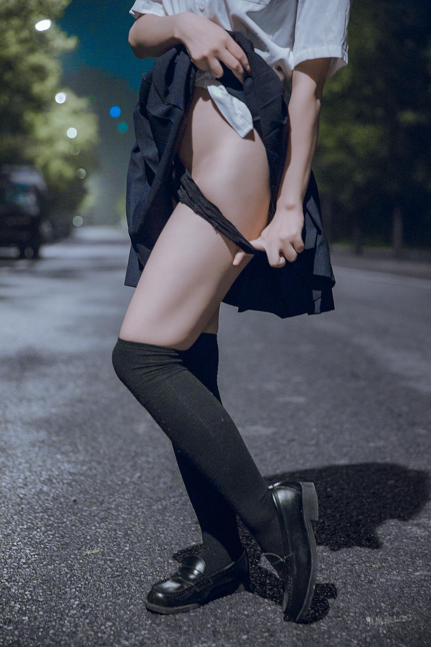 小鸟酱-豪華版pure black outdoor [42P+2V]_第2集