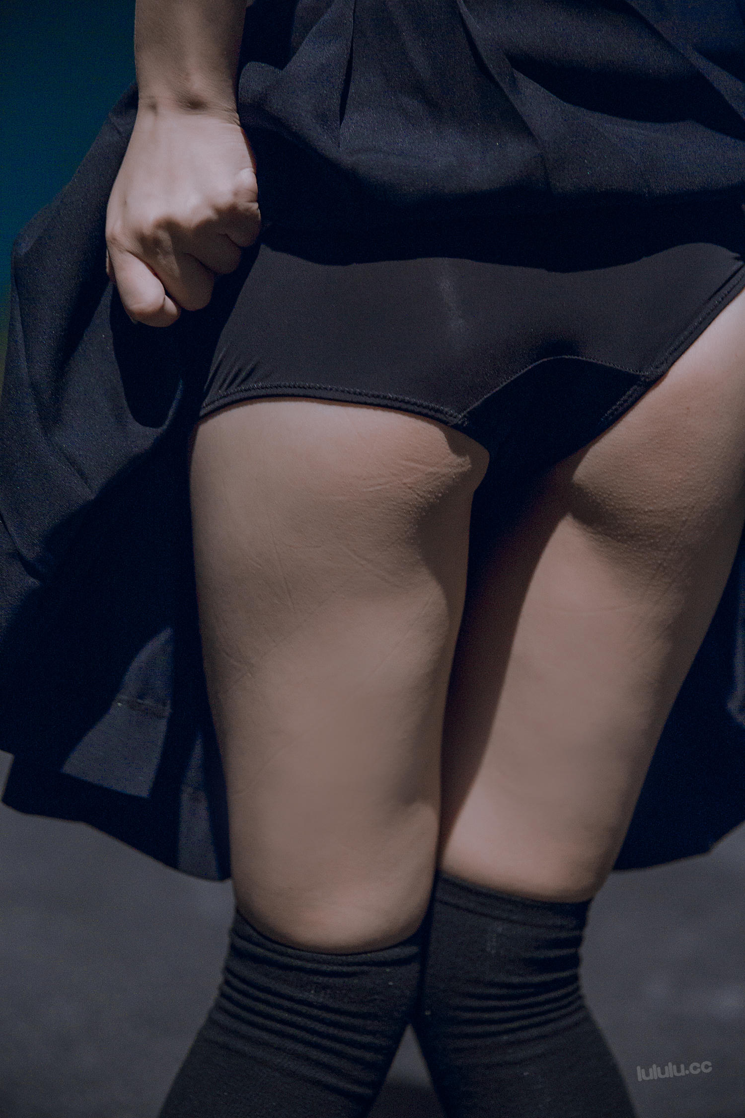 小鸟酱-豪華版pure black outdoor [42P+2V]_第2集