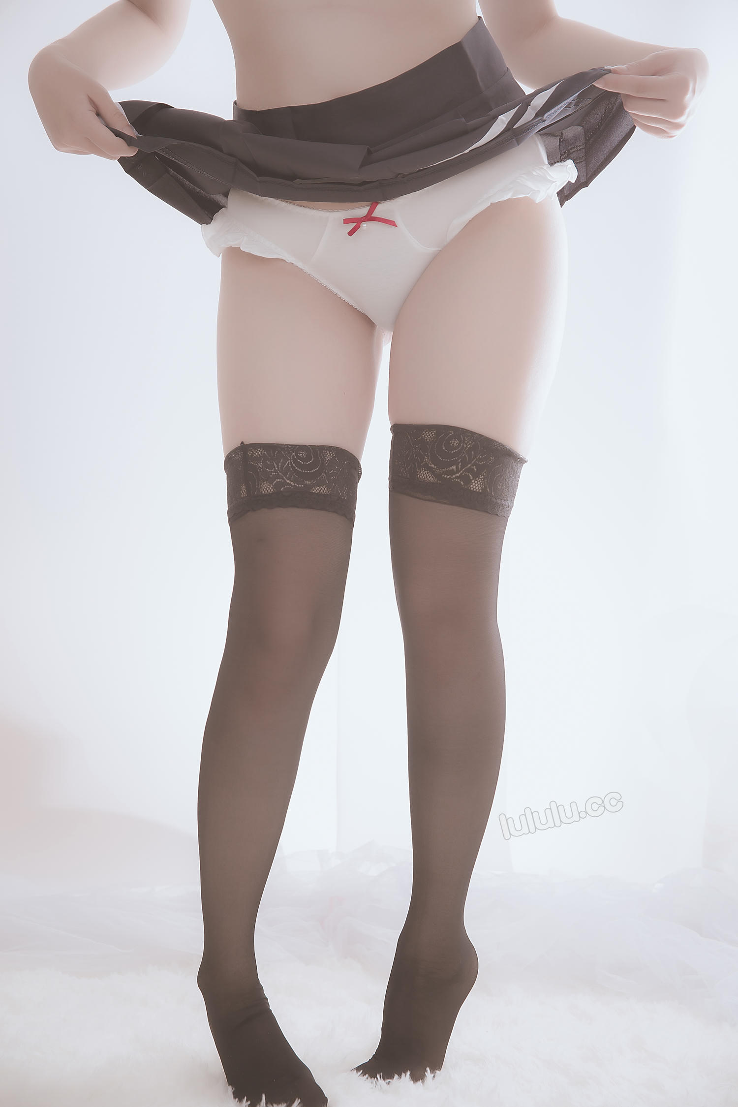 小鸟酱-豪華版pure black-2 [44P]_第2集