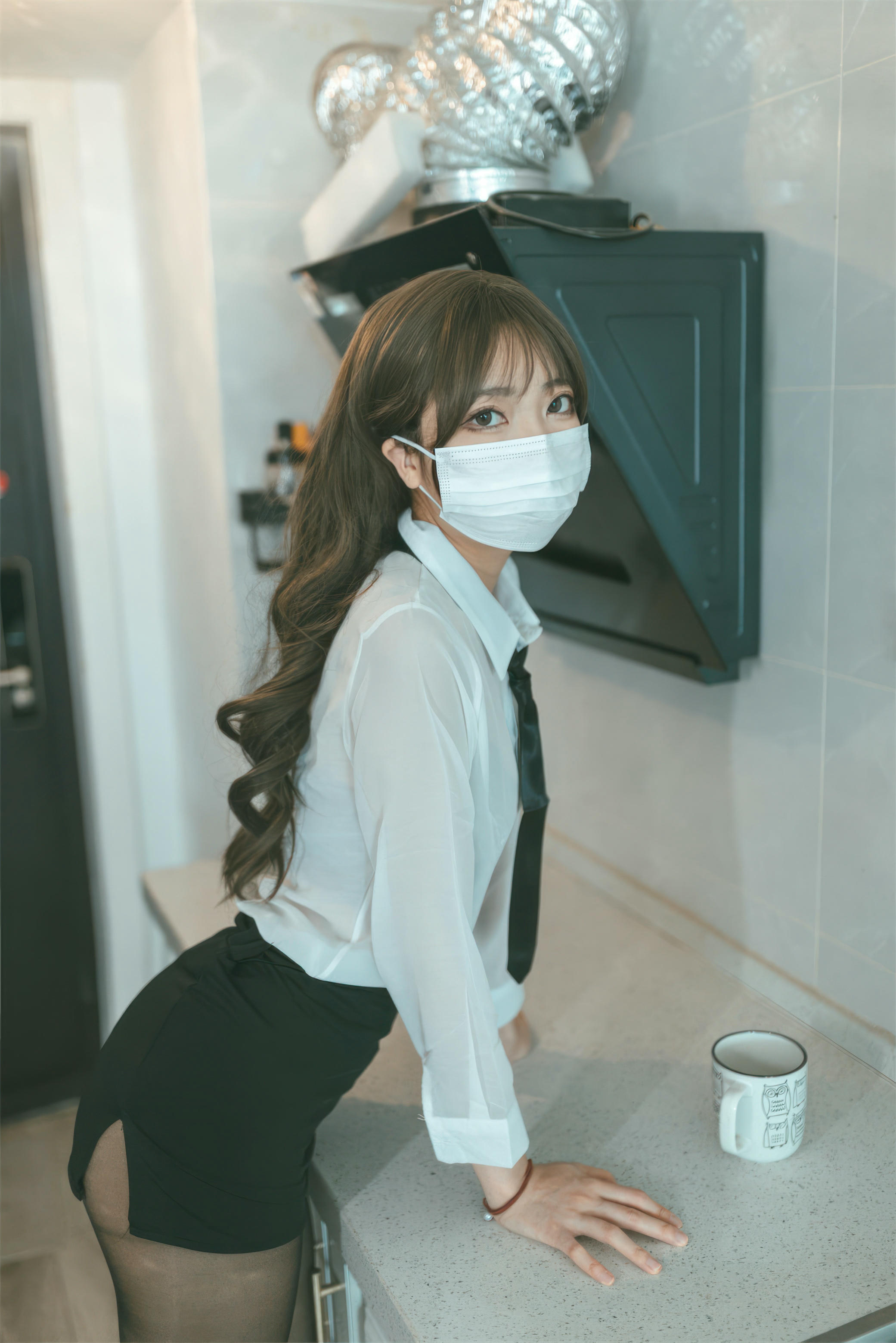 杏仁曲奇 NO.011 OL额外时间 [61P-315MB]_第1集