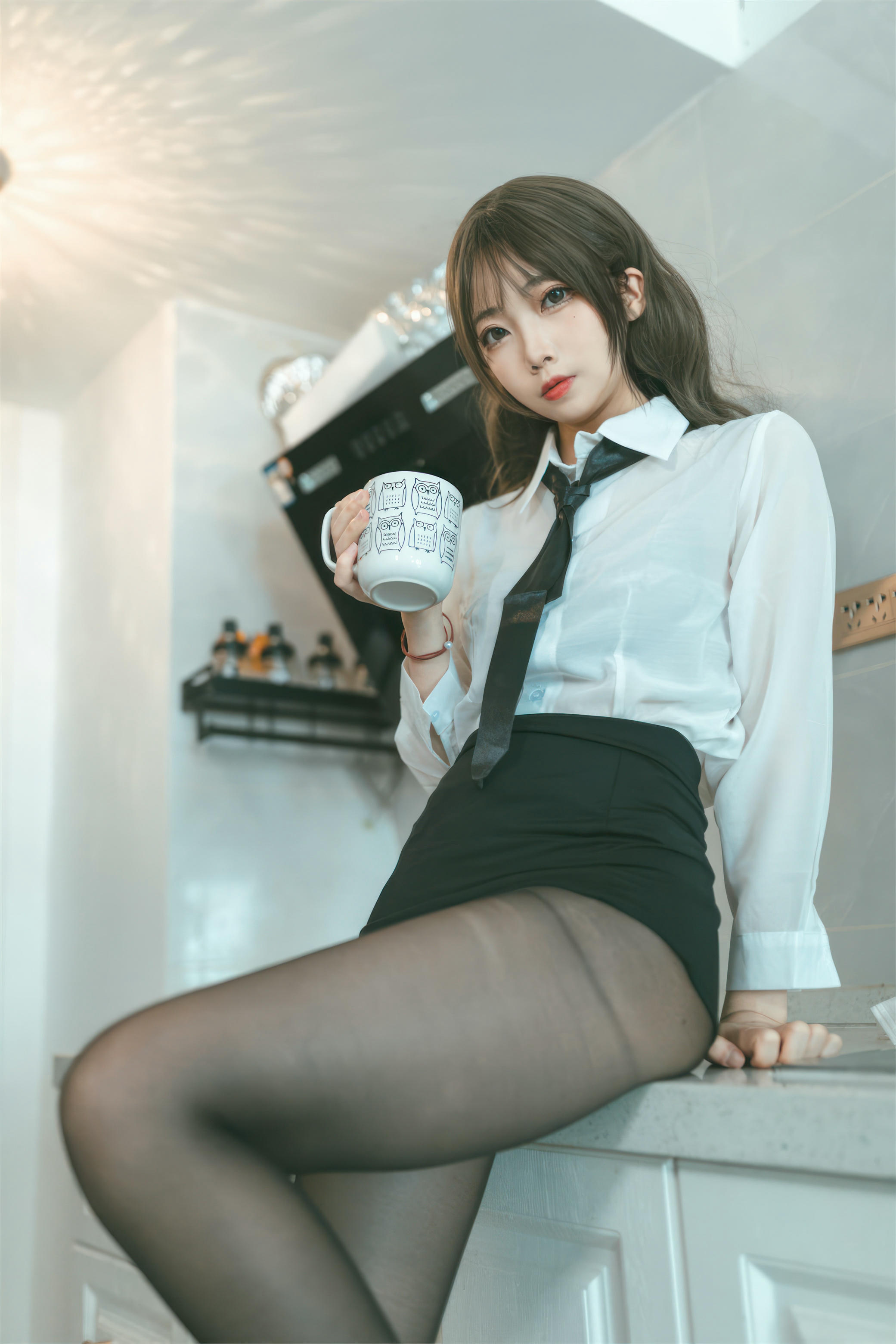 杏仁曲奇 NO.011 OL额外时间 [61P-315MB]_第1集