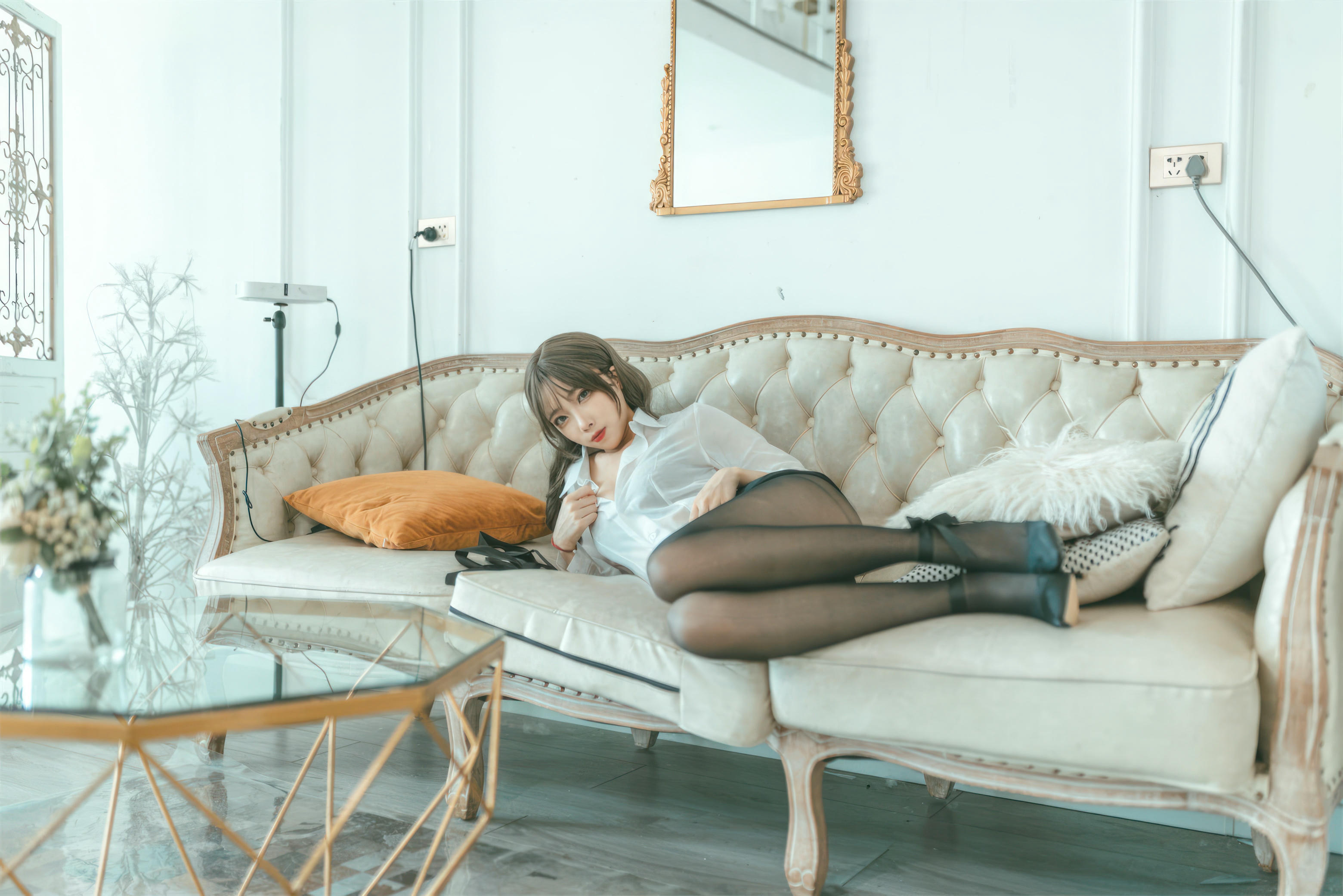 杏仁曲奇 NO.011 OL额外时间 [61P-315MB]_第2集