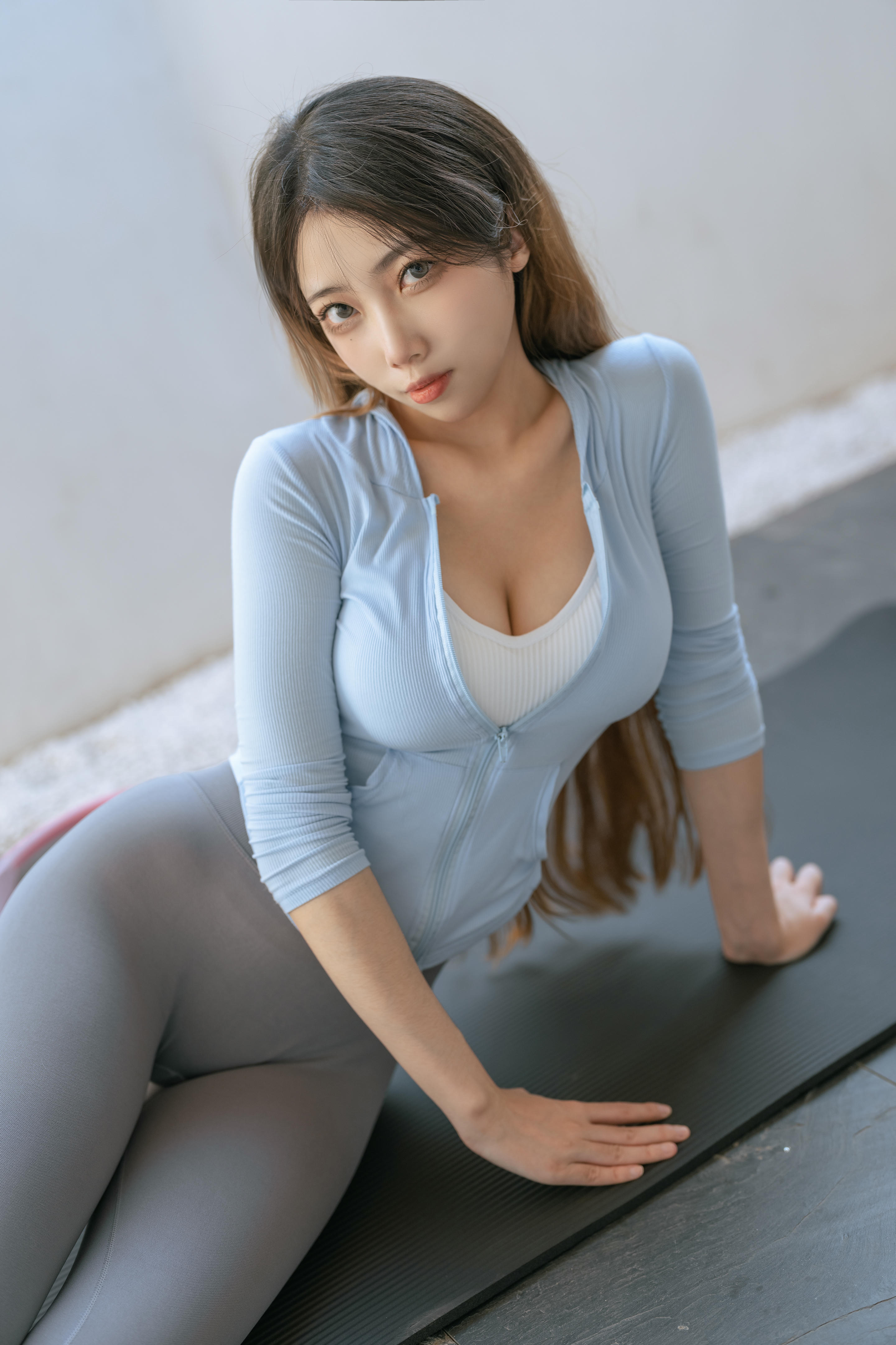 杏仁曲奇 NO.003 瑜伽姐姐 [55P 1.29GB]_第1集