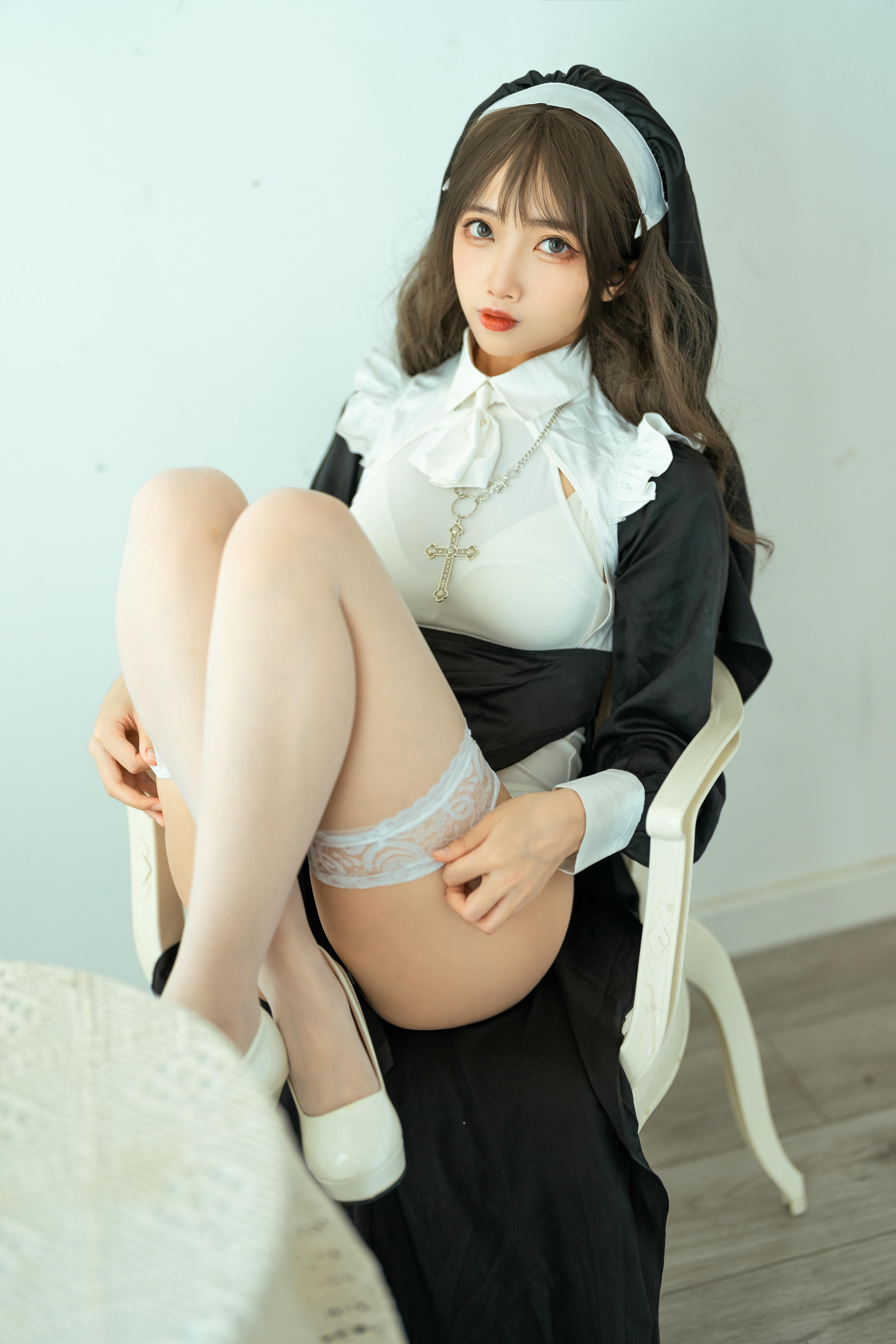 杏仁曲奇 NO.005 忏悔修女 [45P 1GB]_第1集