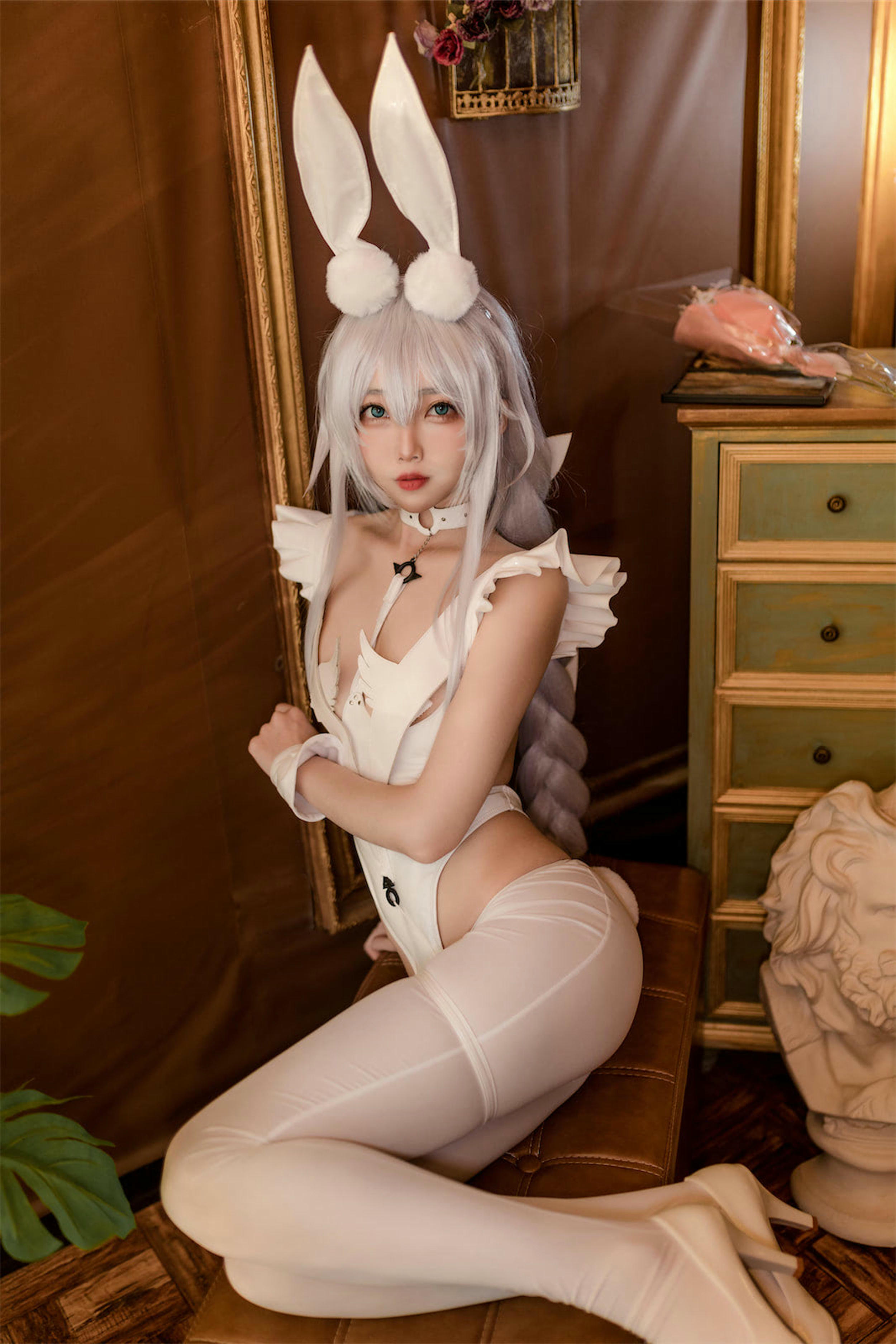 杏仁曲奇 NO.006 碧蓝航线 恶毒白兔[40P-229.6M]_第1集