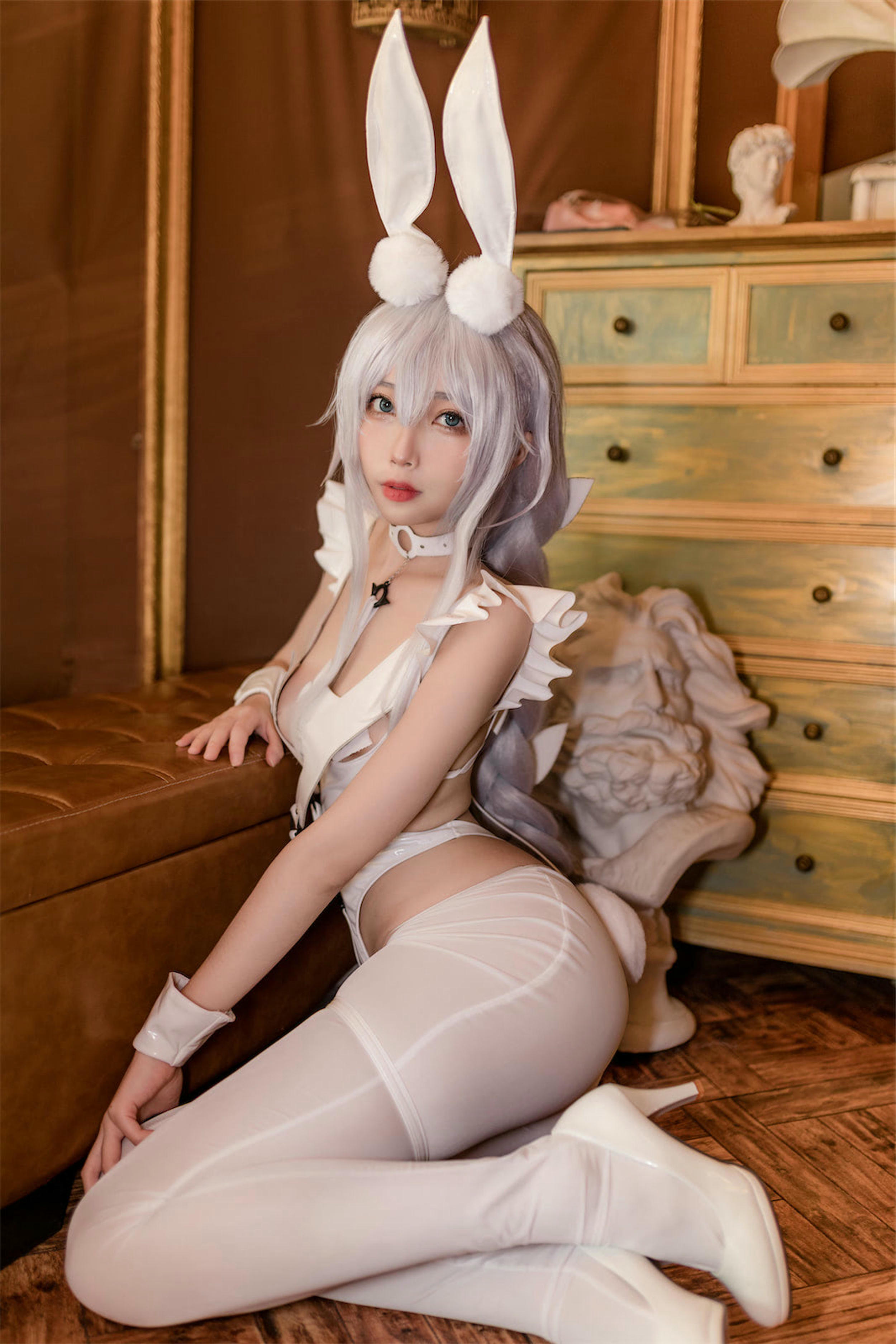 杏仁曲奇 NO.006 碧蓝航线 恶毒白兔[40P-229.6M]_第1集