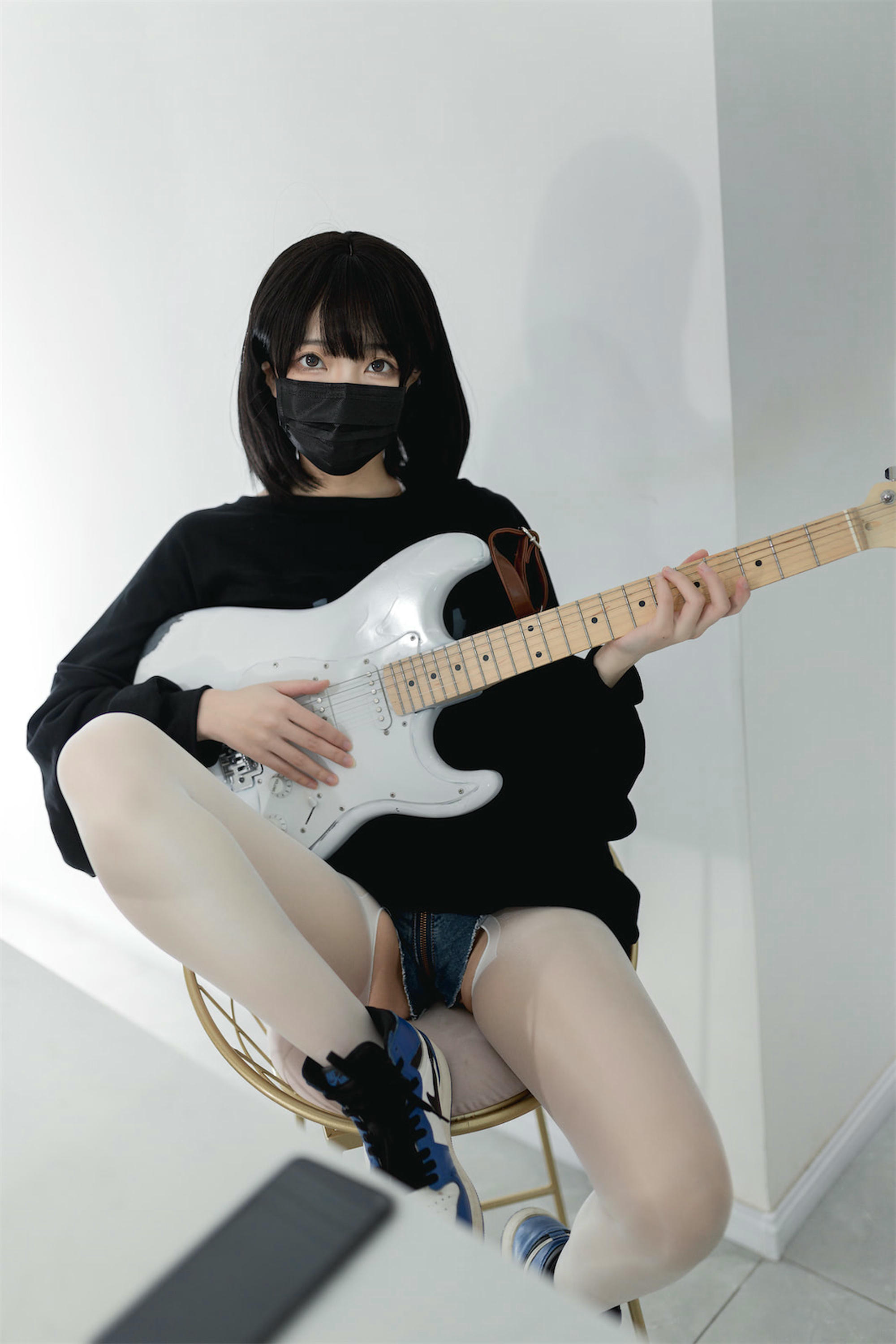 杏仁曲奇 NO.007 升玖吉他姐姐 [45P-145MB]_第1集