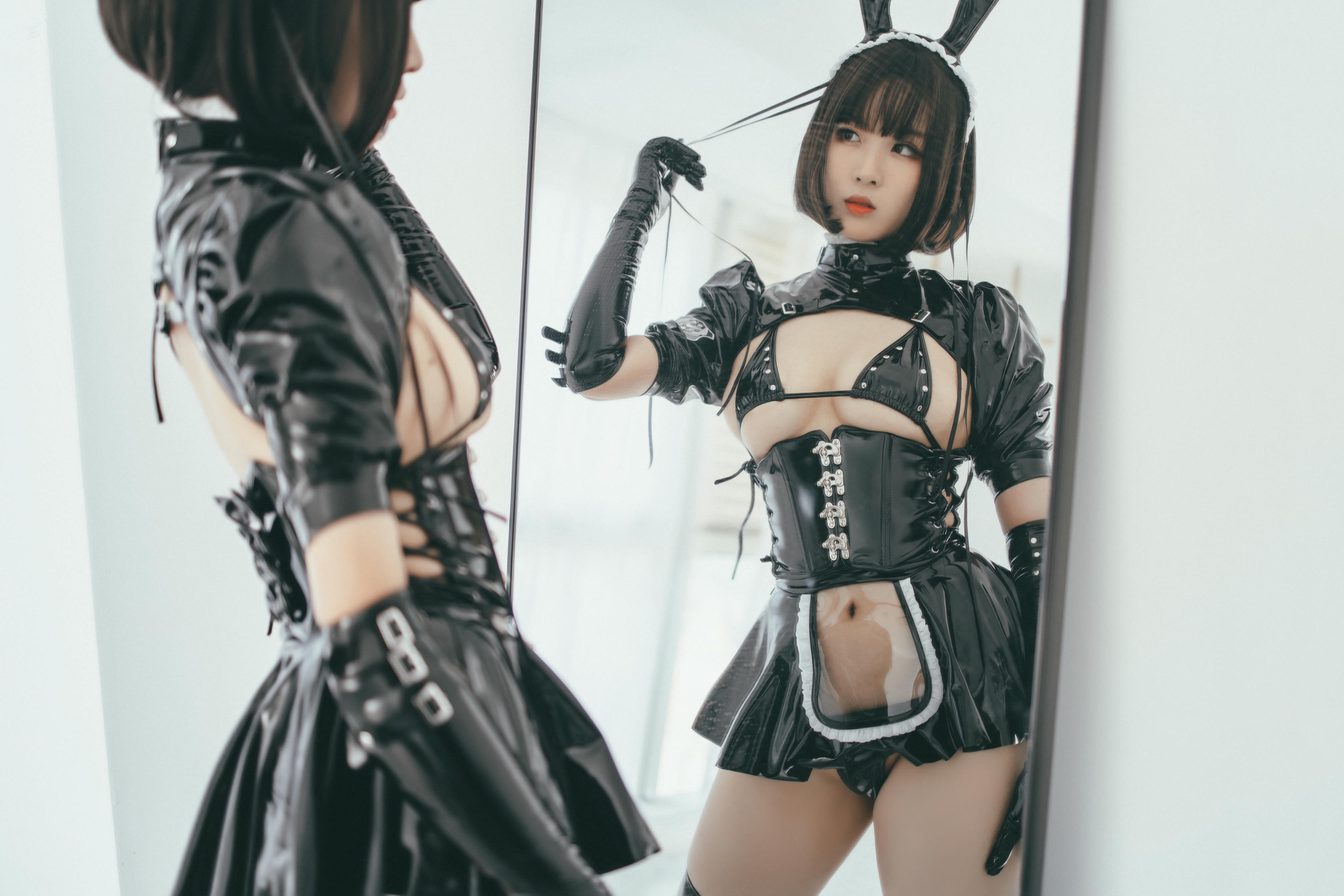 轩萧学姐 NO.001 兔女郎女仆 [52P1V-517MB]_第1集