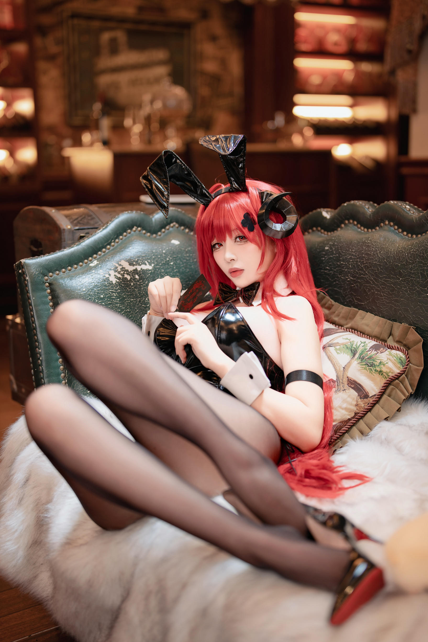 轩萧学姐 NO.074 兴登堡兔女郎 [68P1V 568MB]_第1集