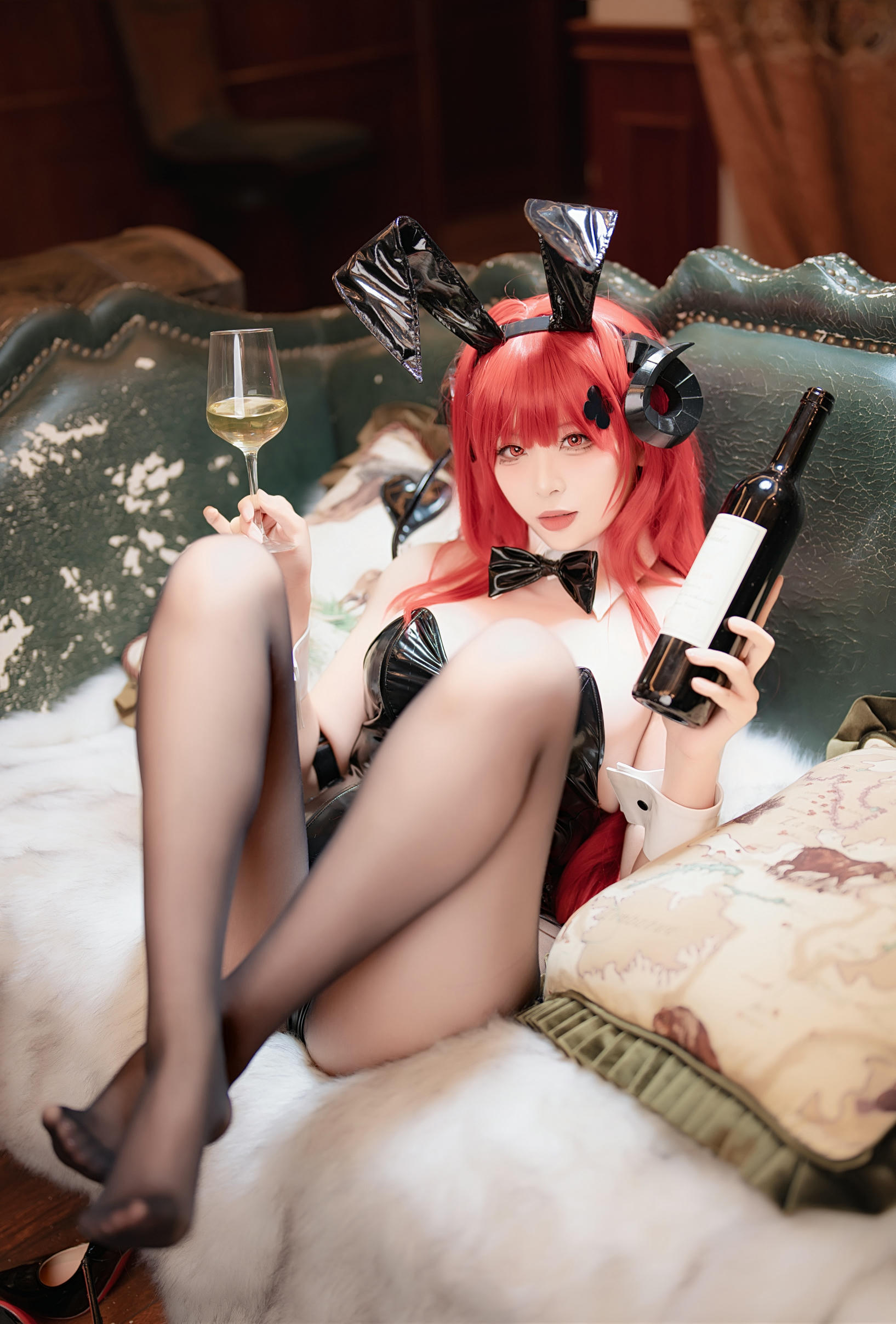 轩萧学姐 NO.074 兴登堡兔女郎 [68P1V 568MB]_第2集