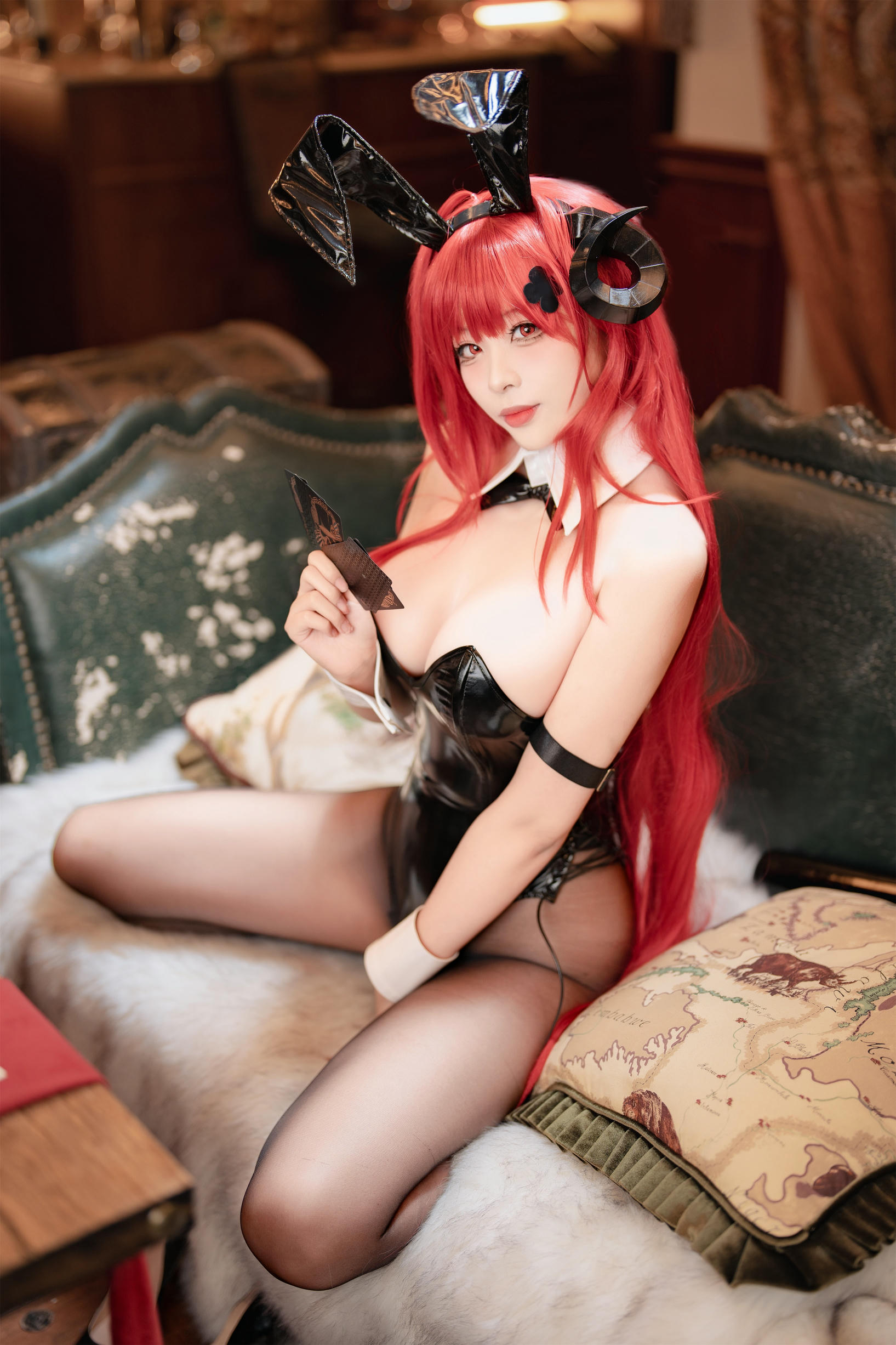 轩萧学姐 NO.074 兴登堡兔女郎 [68P1V 568MB]_第2集