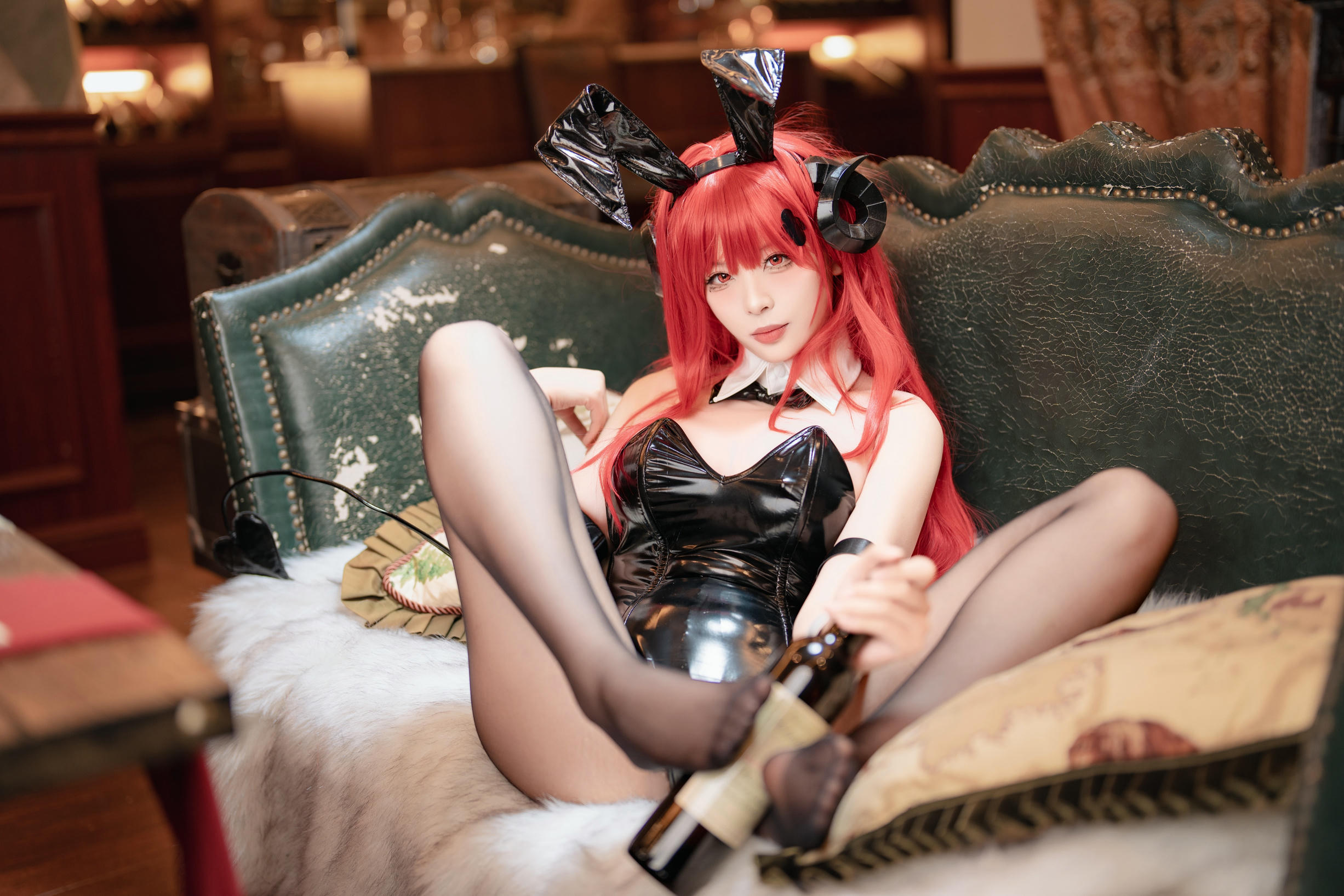 轩萧学姐 NO.074 兴登堡兔女郎 [68P1V 568MB]_第3集