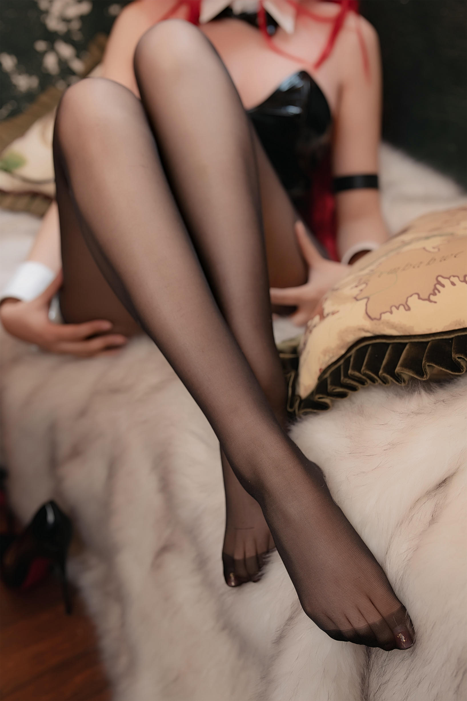 轩萧学姐 NO.074 兴登堡兔女郎 [68P1V 568MB]_第3集