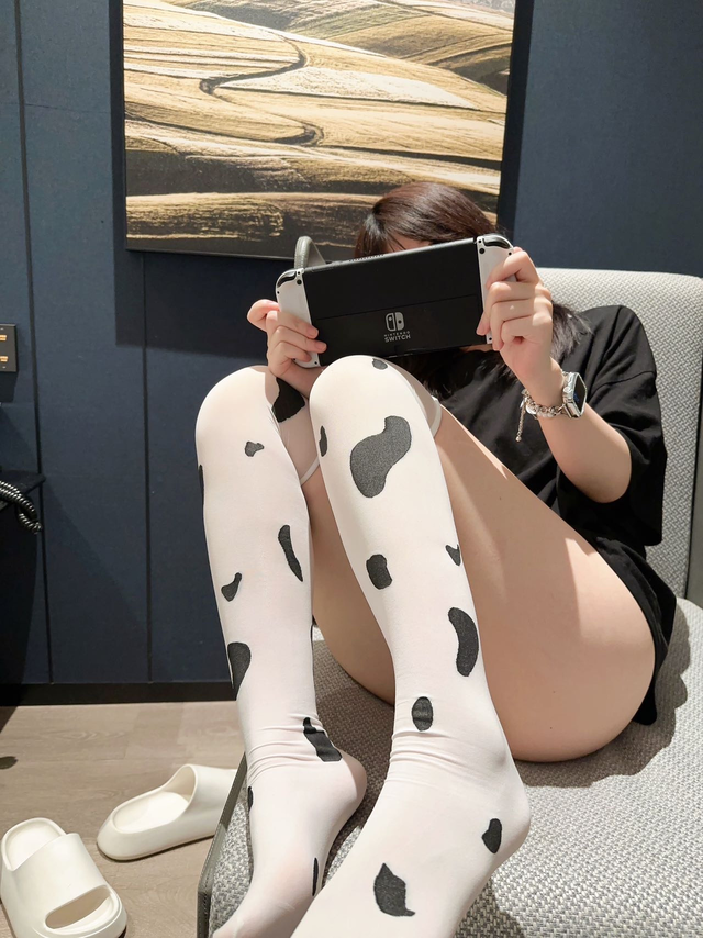 轩萧学姐 NO.079 星期一的奶牛[29P-86.6M]_第1集