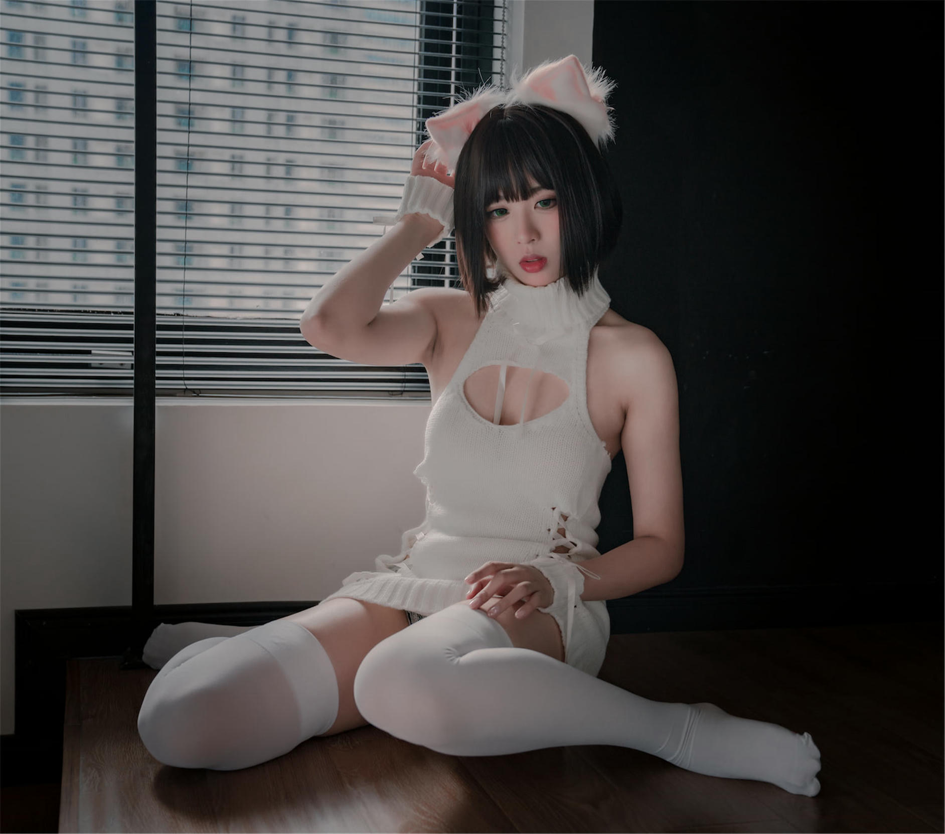 轩萧学姐 NO.011 猫爪袜 [40P-118MB]_第2集