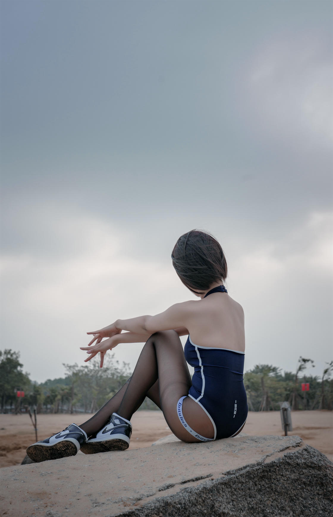 轩萧学姐 NO.017 沙滩竞泳 [45P-68MB]_第3集