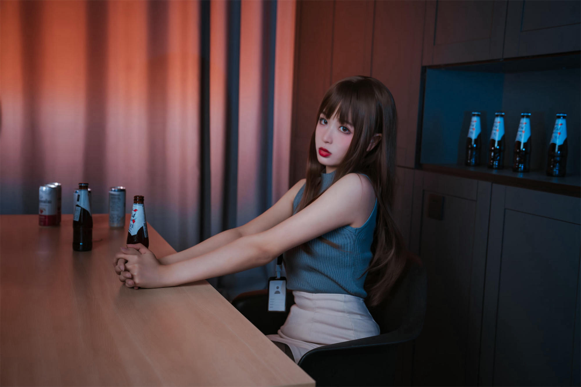 轩萧学姐 NO.023 微醺喝醉了ol [57P222M]_第1集