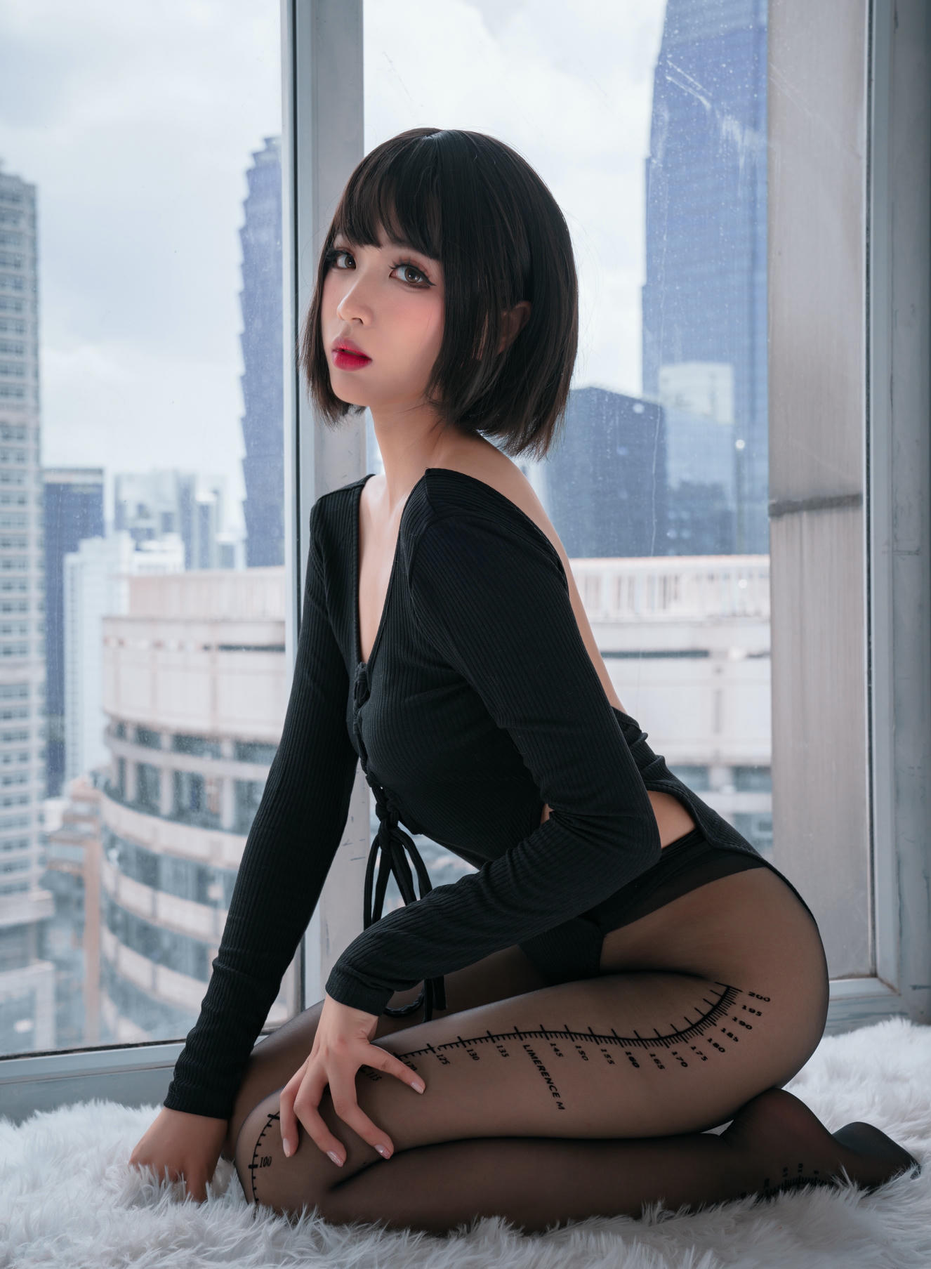 轩萧学姐 NO.029 量个腰围 [32P-50MB]_第1集