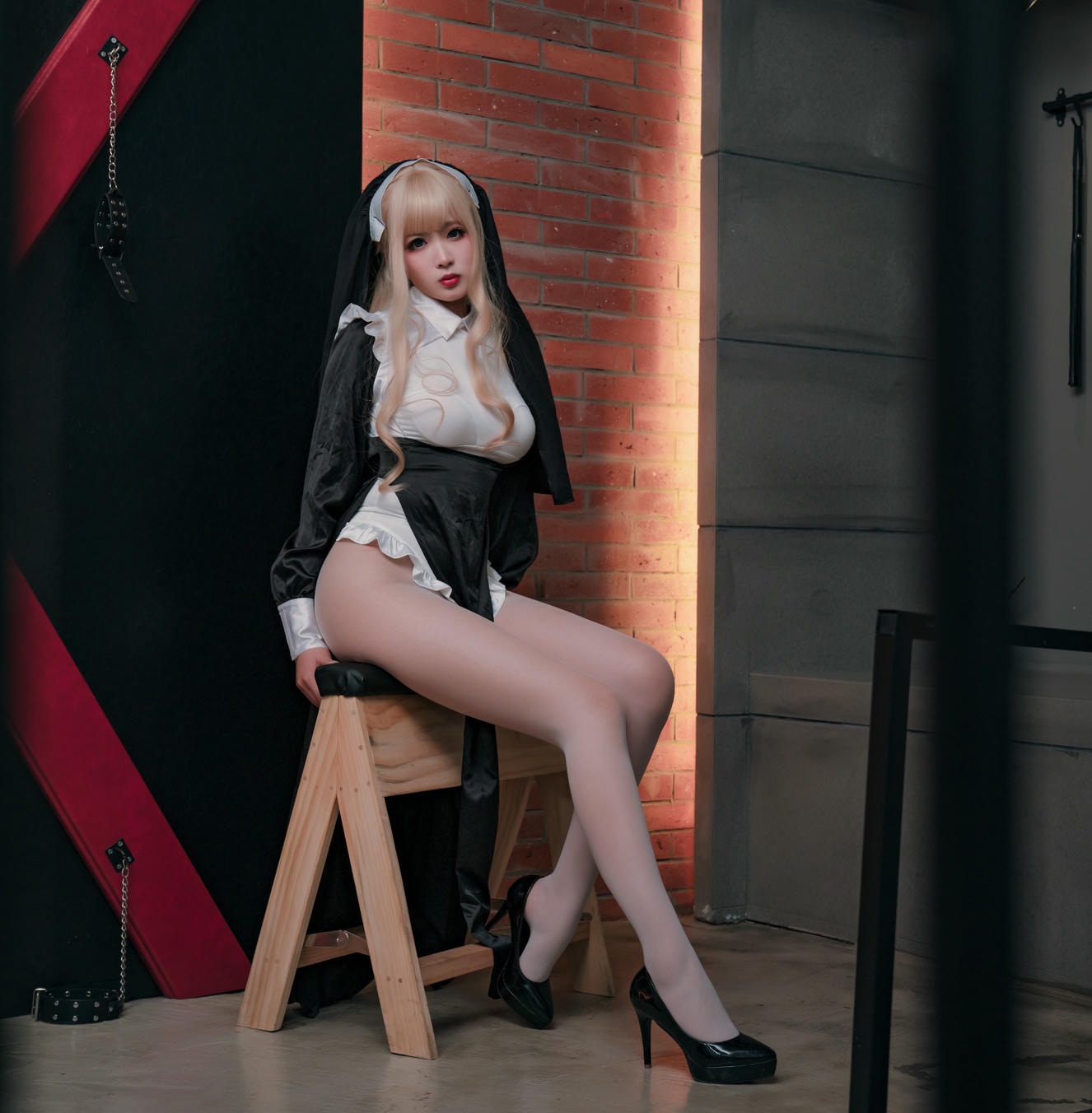 轩萧学姐 NO.031 修女 [49P2V-216MB]_第2集