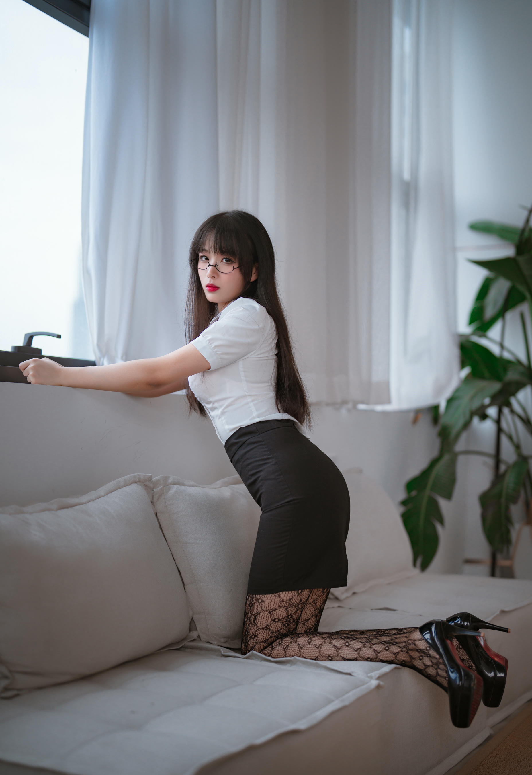 轩萧学姐 NO.032 提花裤袜 [118P2V-449MB]-正片_第1集