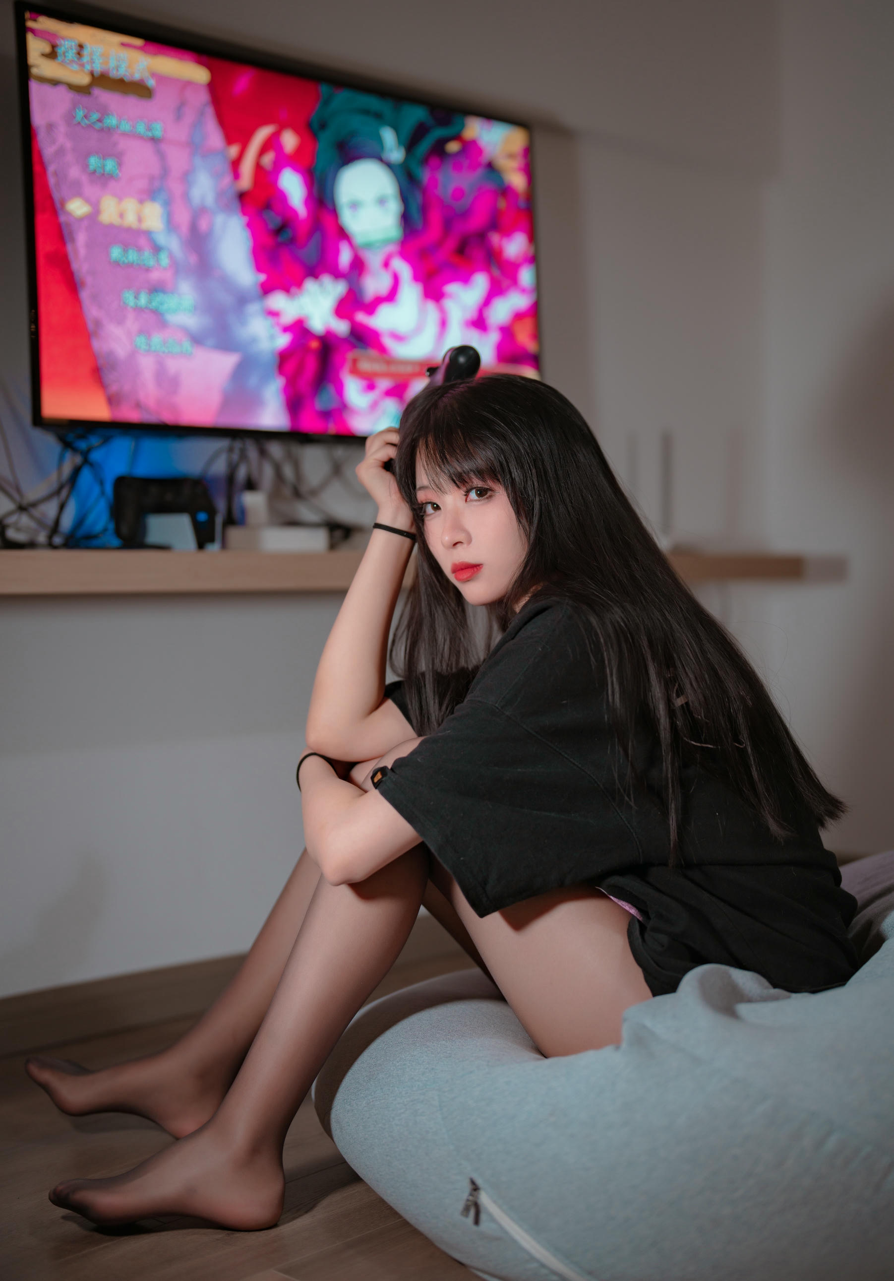 轩萧学姐 NO.033 游戏时间 [31P-90MB]_第1集