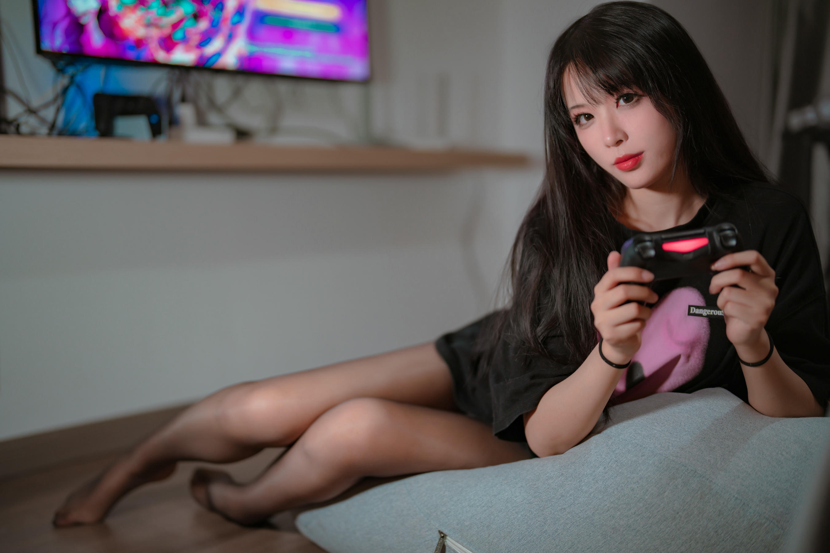 轩萧学姐 NO.033 游戏时间 [31P-90MB]_第1集