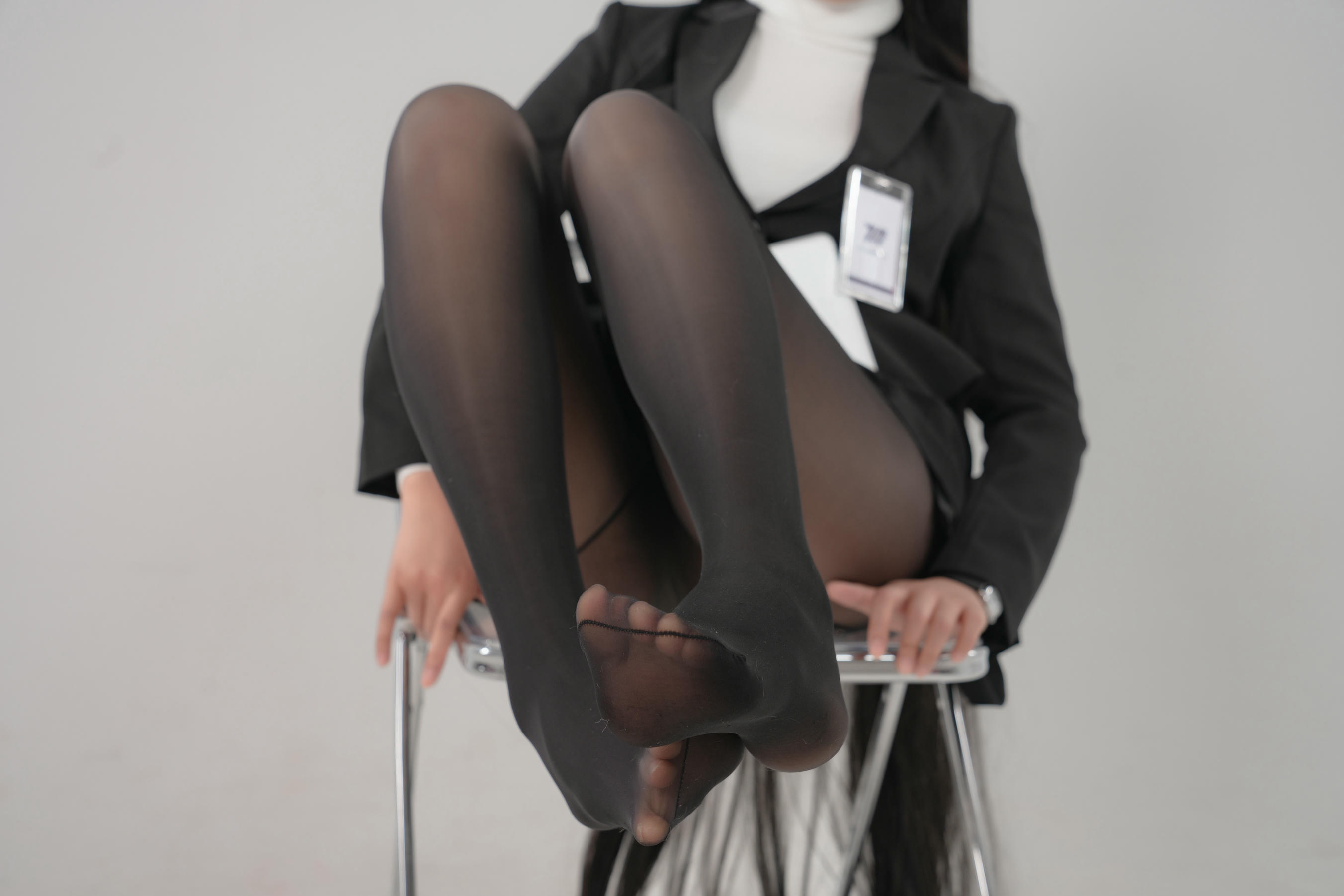 轩萧学姐 NO.039 碧蓝档案 莉音 [85P2V-1.35GB]-1公式_第2集