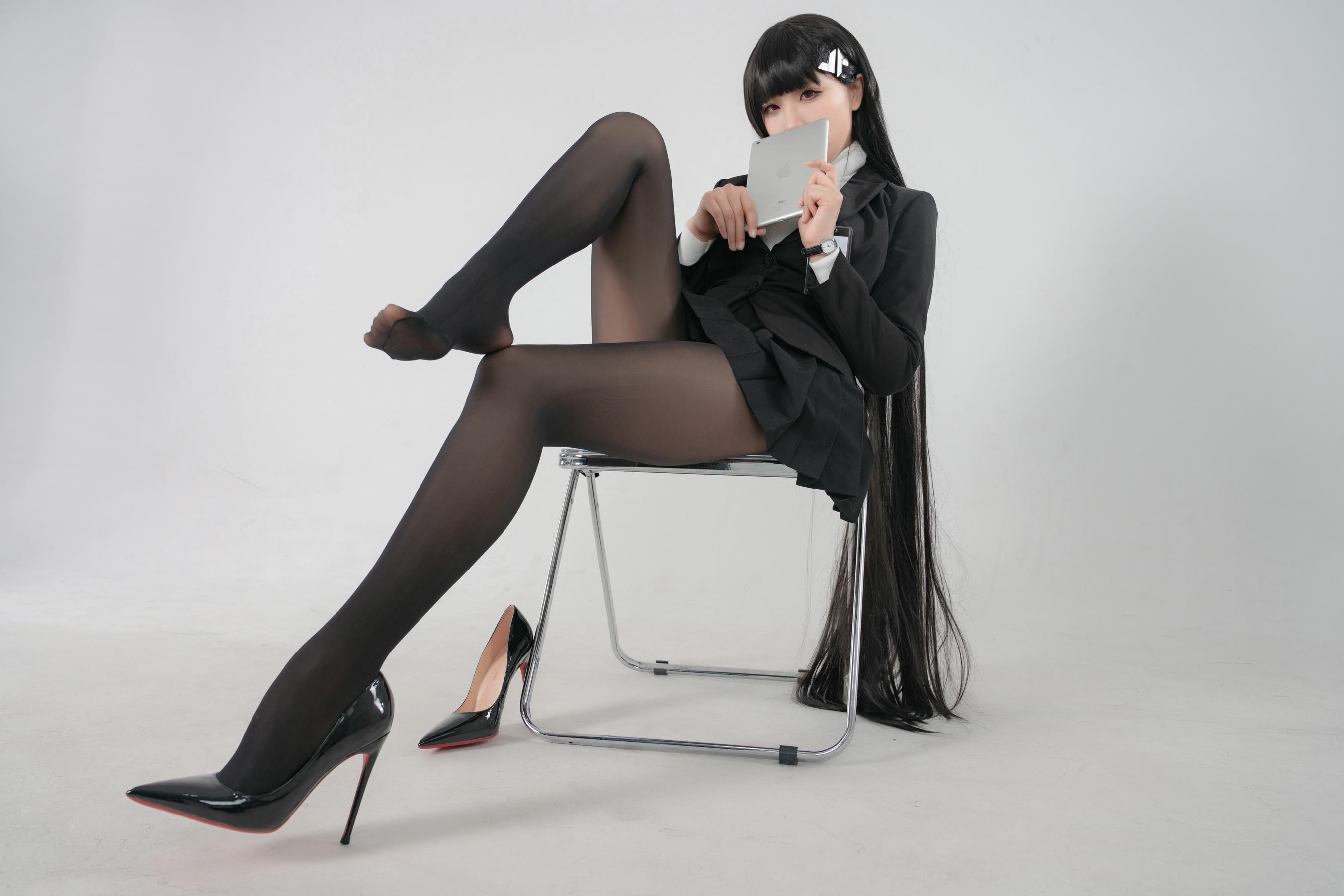 轩萧学姐 NO.039 碧蓝档案 莉音 [85P2V-1.35GB]-1公式_第1集