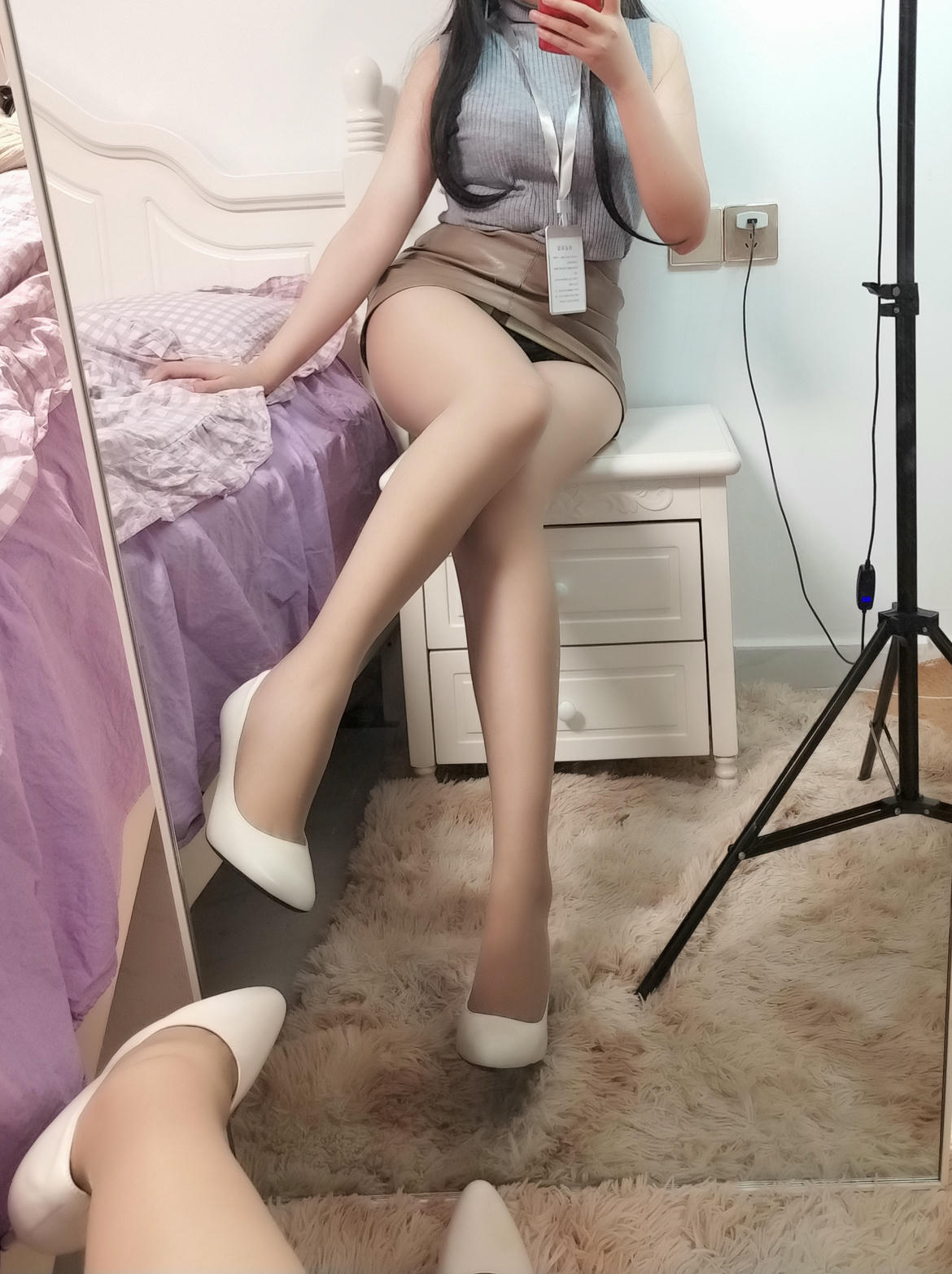 轩萧学姐 NO.004 职场新人OL [29P-129MB]_第1集